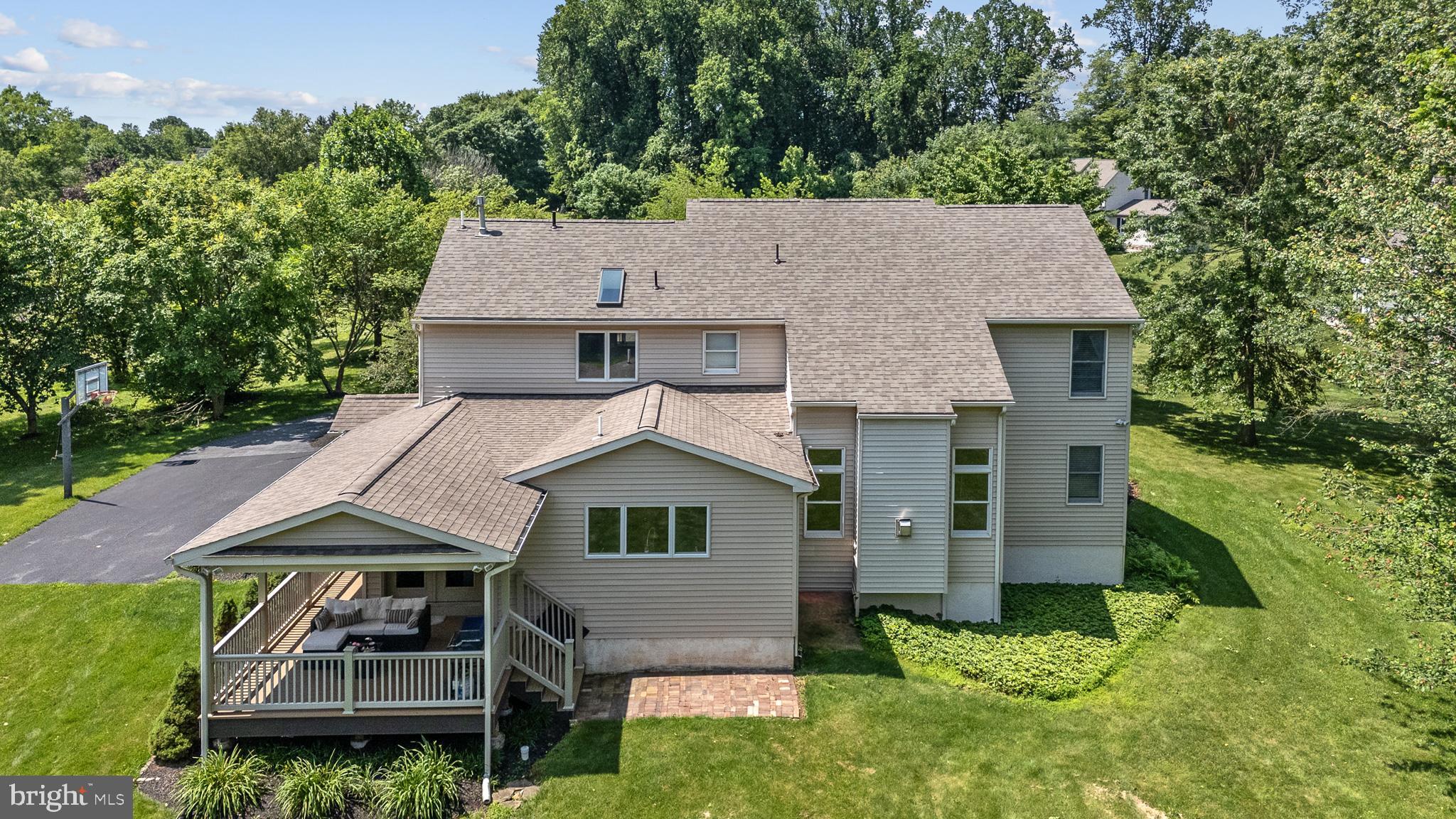 SYCAMORE LANE - Residential