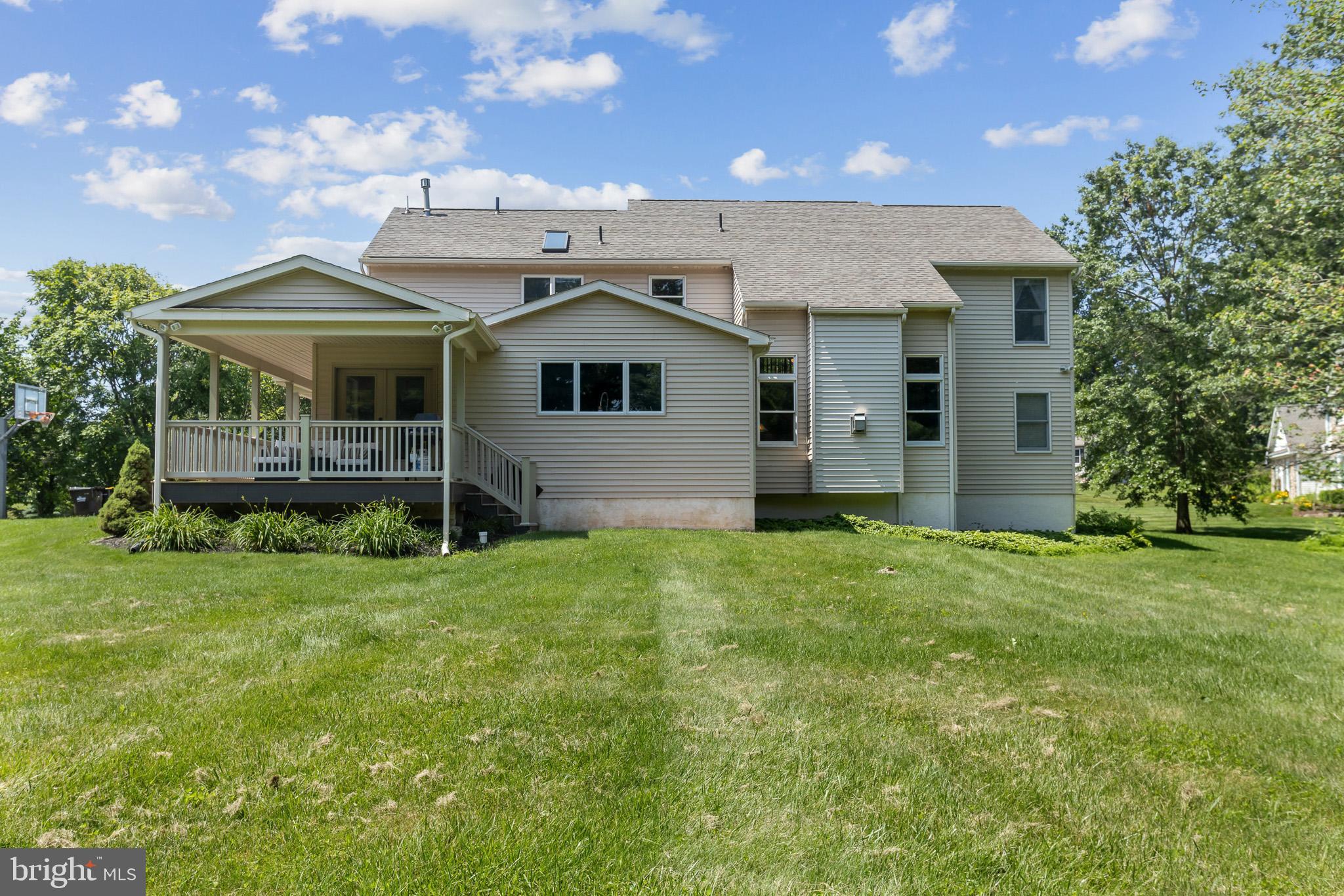 SYCAMORE LANE - Residential