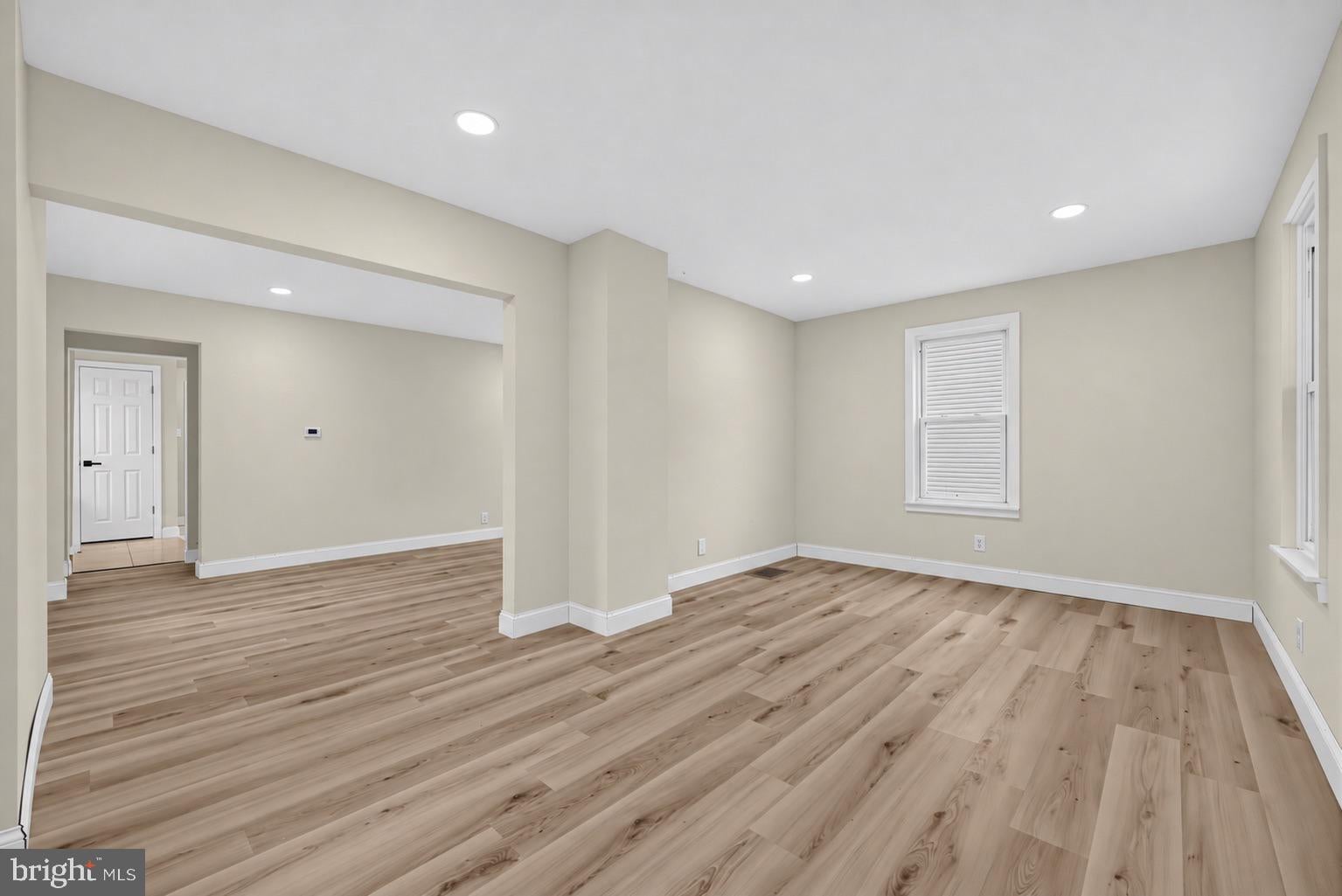 129 W WASHINGTON STREET