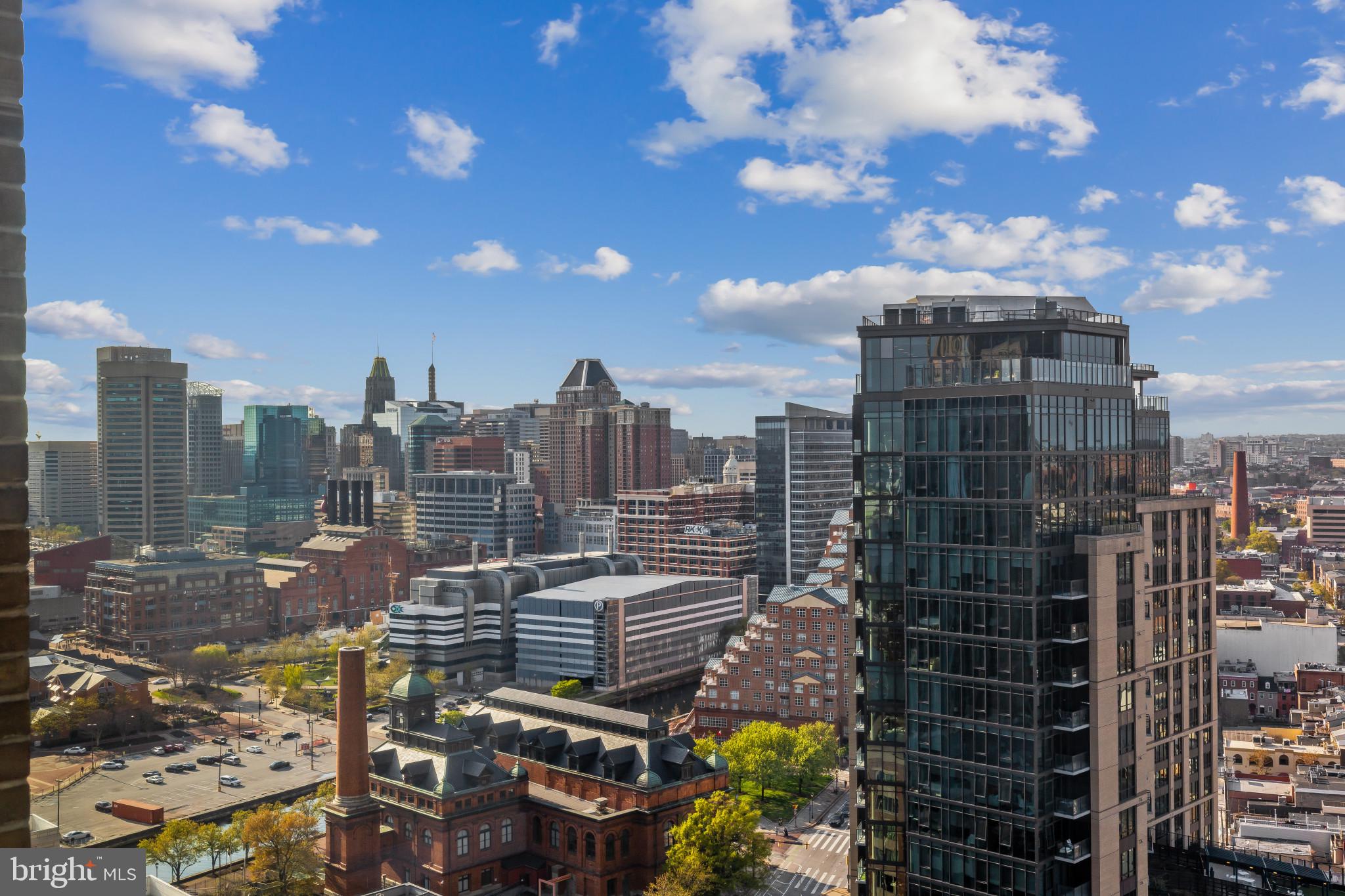 HARBOR EAST - Residential