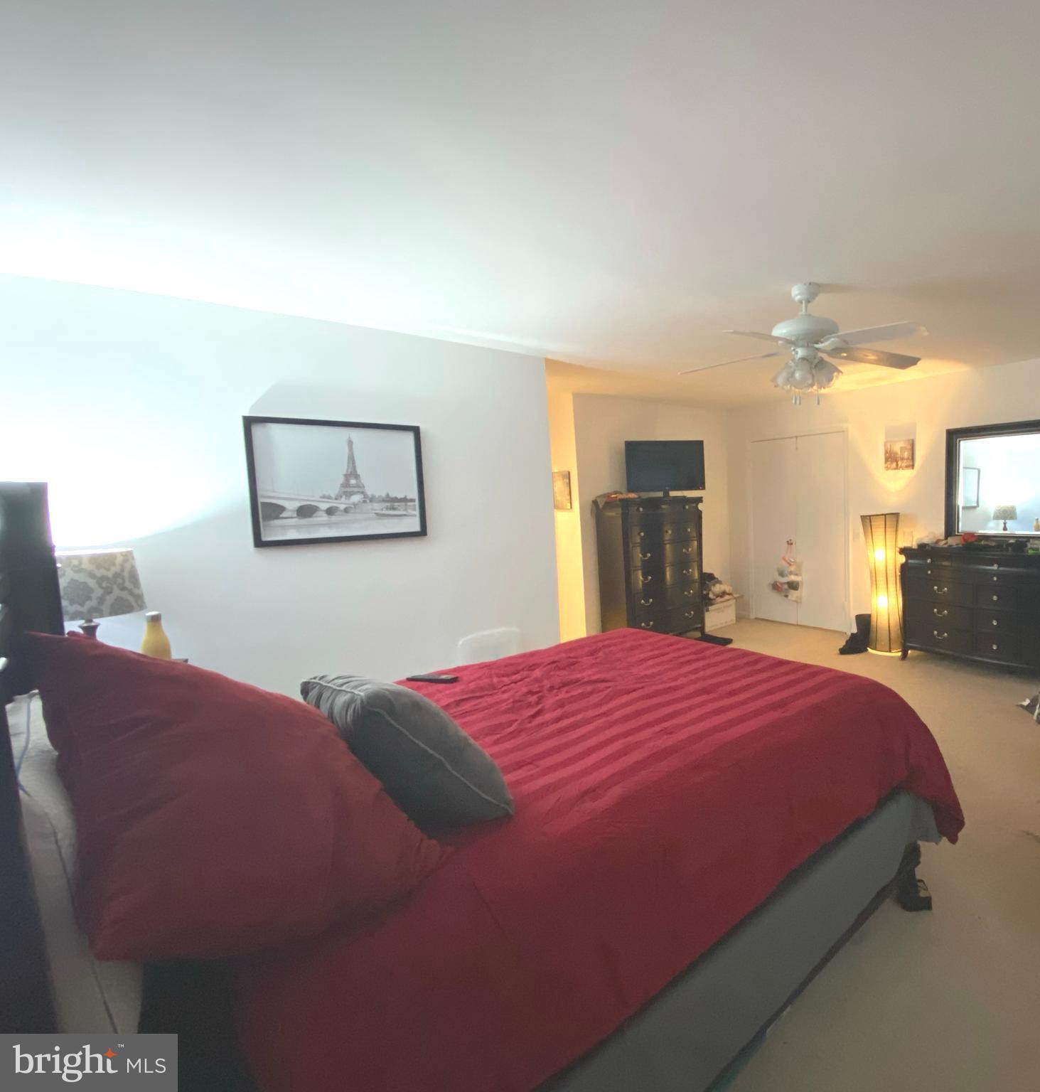 DORCHESTER - ST. CHARLES - Residential Lease