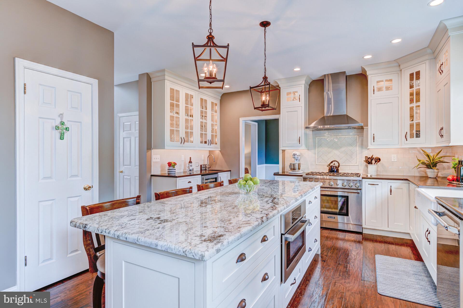 PEAKE FARM - Residential