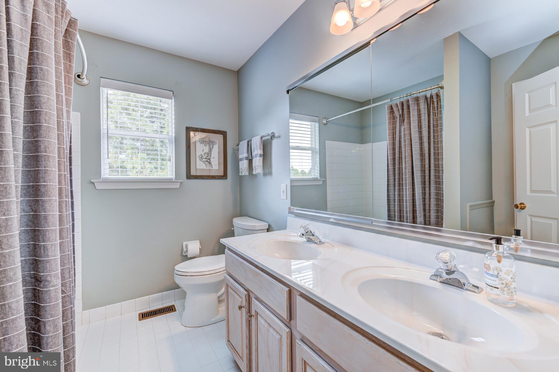 PEAKE FARM - Residential