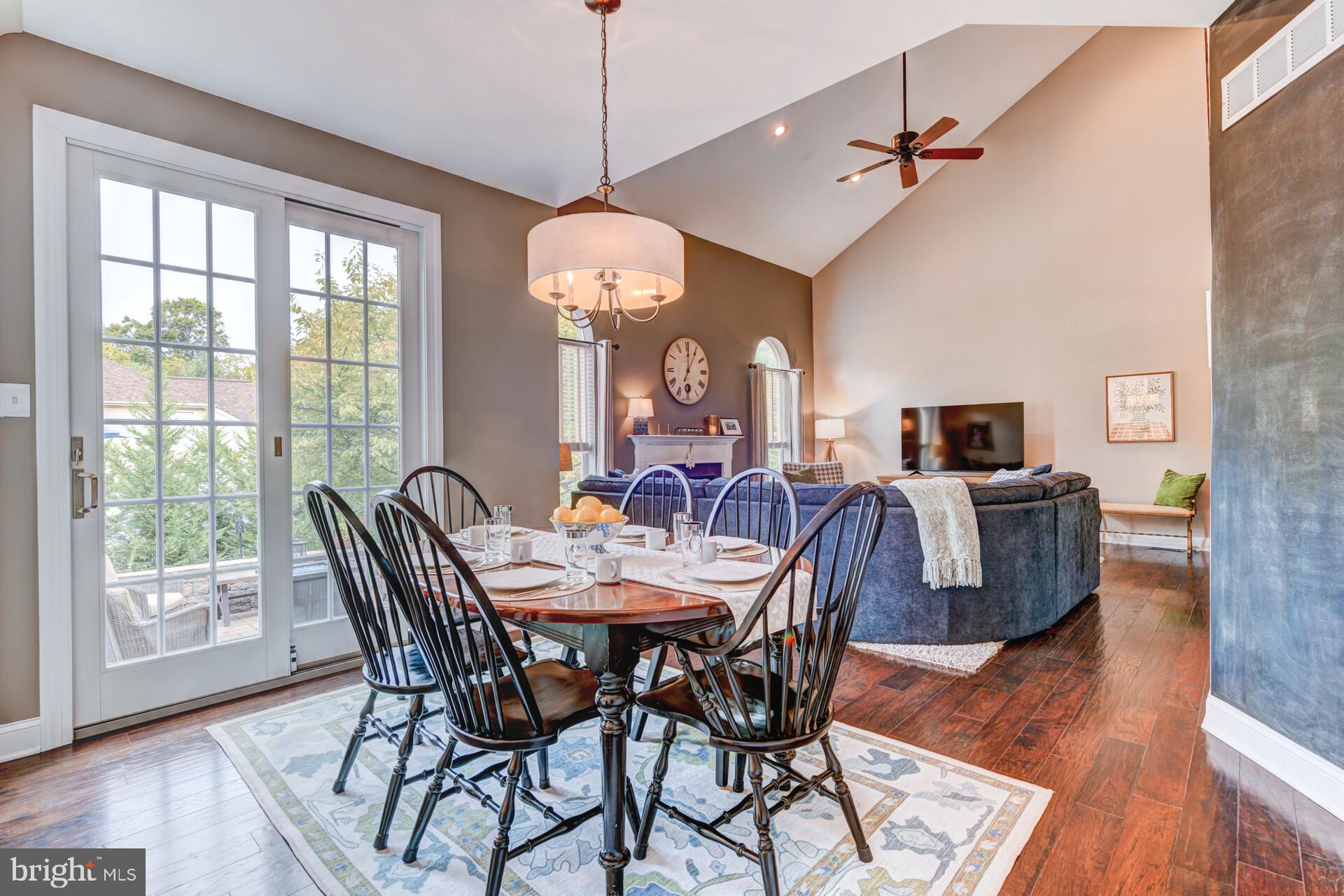 PEAKE FARM - Residential