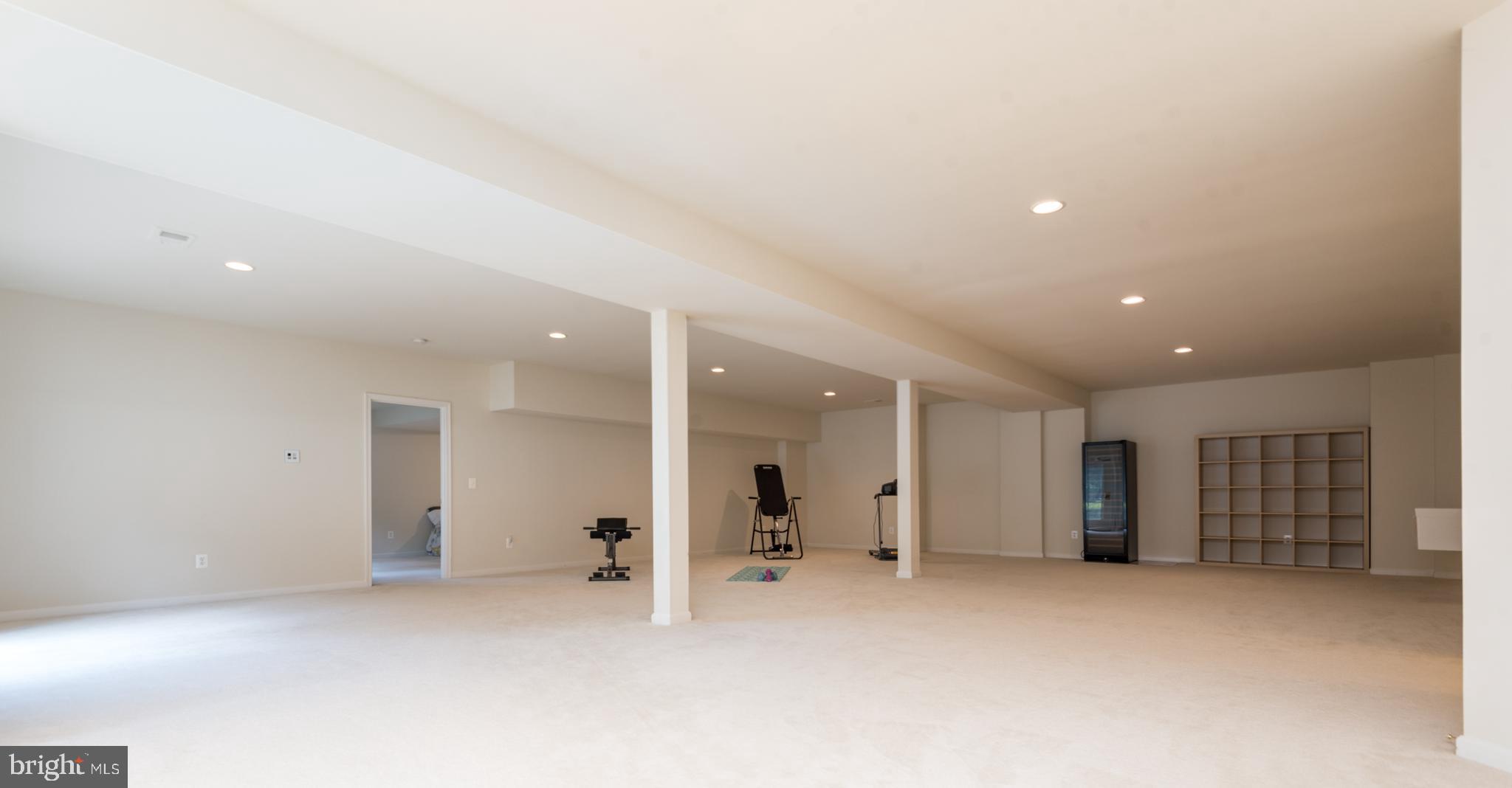 DOMINION VALLEY COUNTRY CLUB - Residential