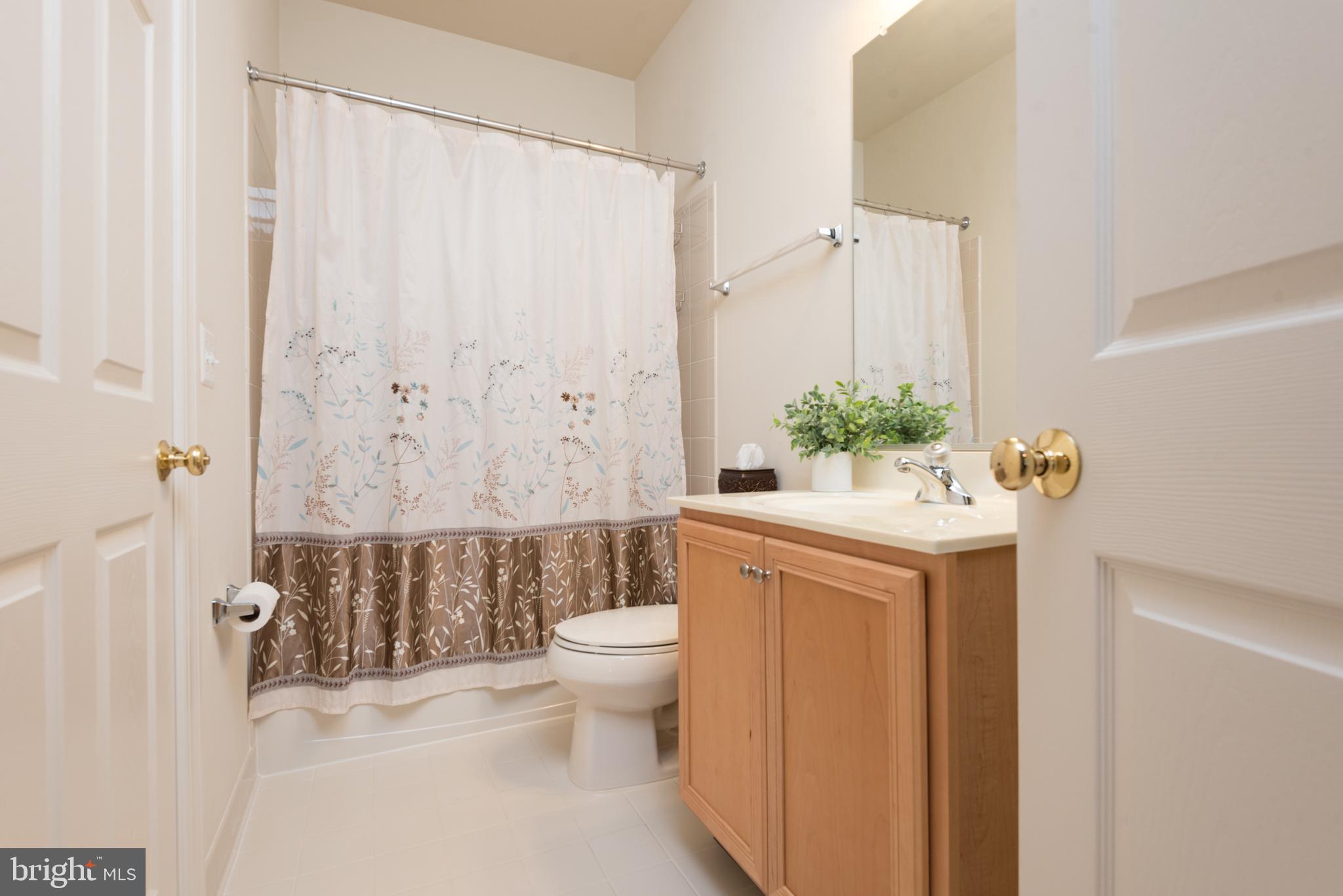 DOMINION VALLEY COUNTRY CLUB - Residential