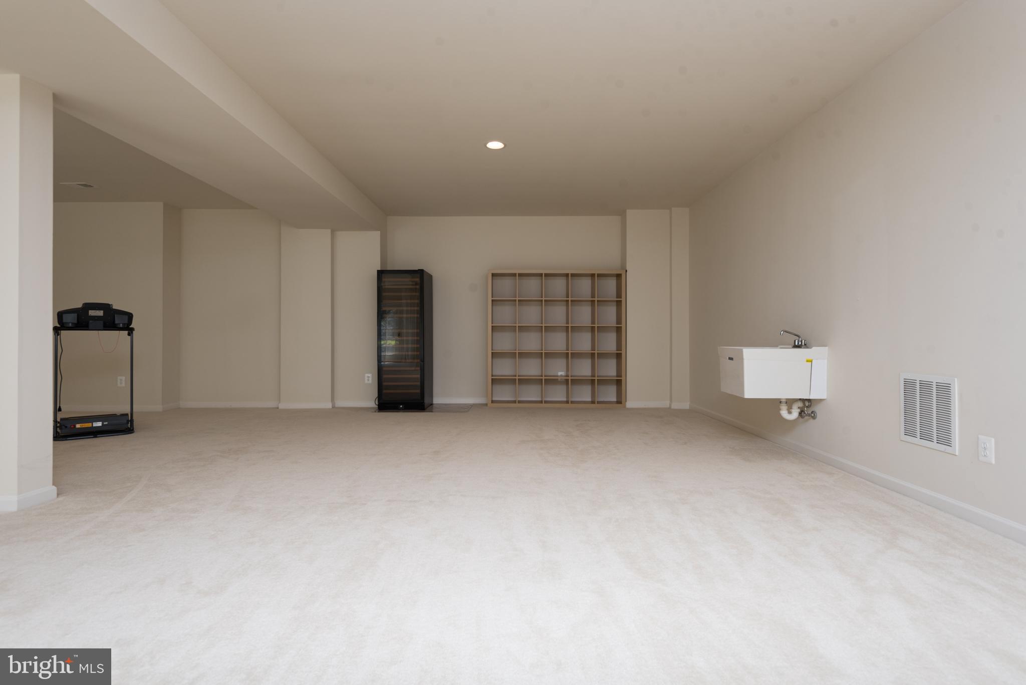 DOMINION VALLEY COUNTRY CLUB - Residential