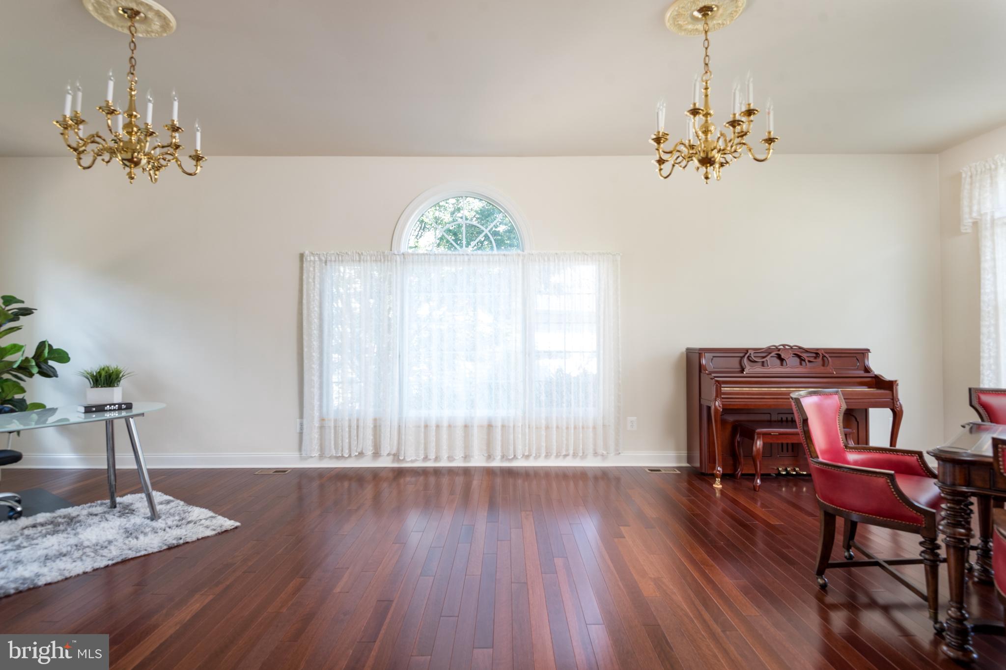 DOMINION VALLEY COUNTRY CLUB - Residential