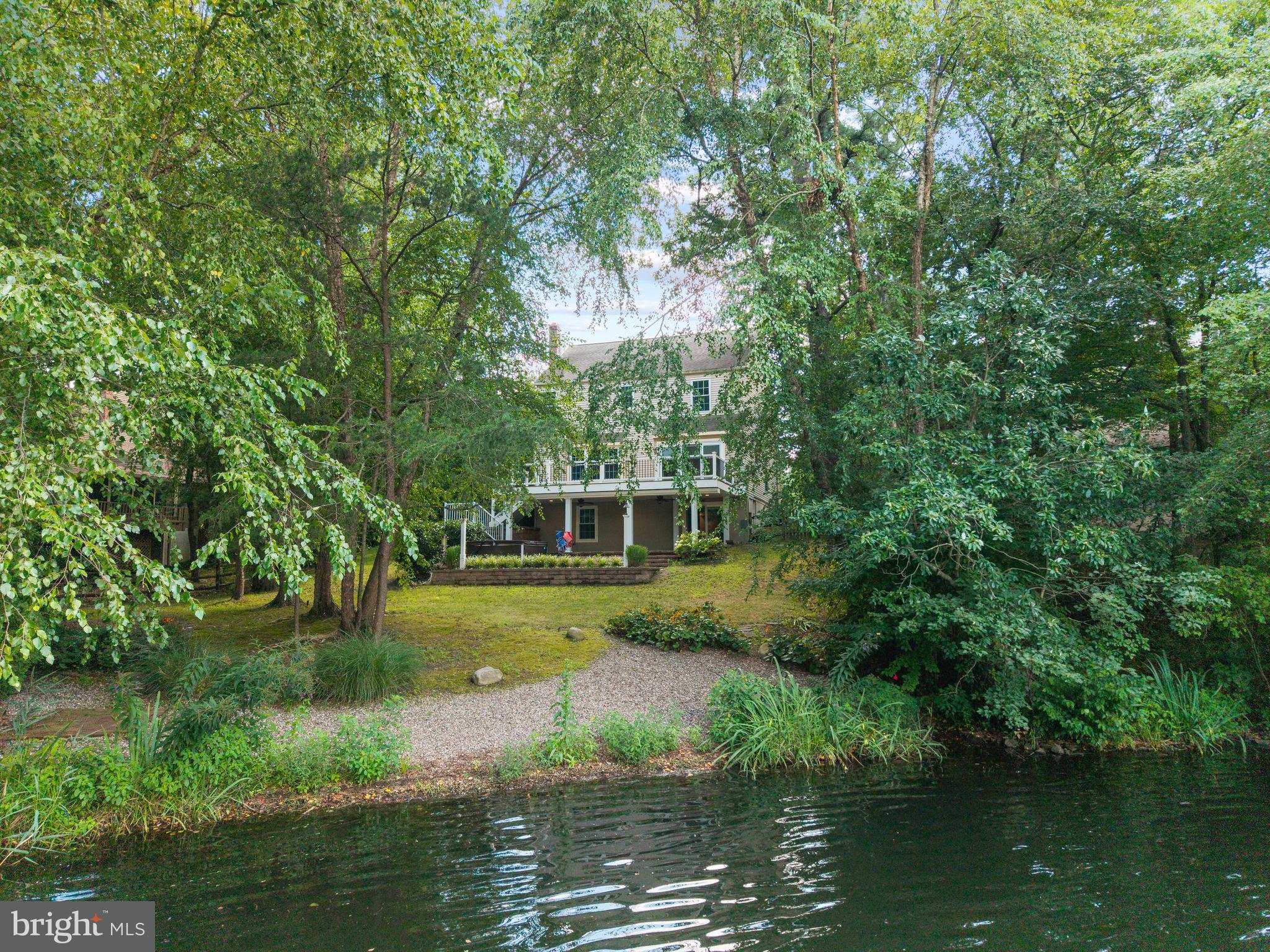165 WILLIAM FEATHER DR