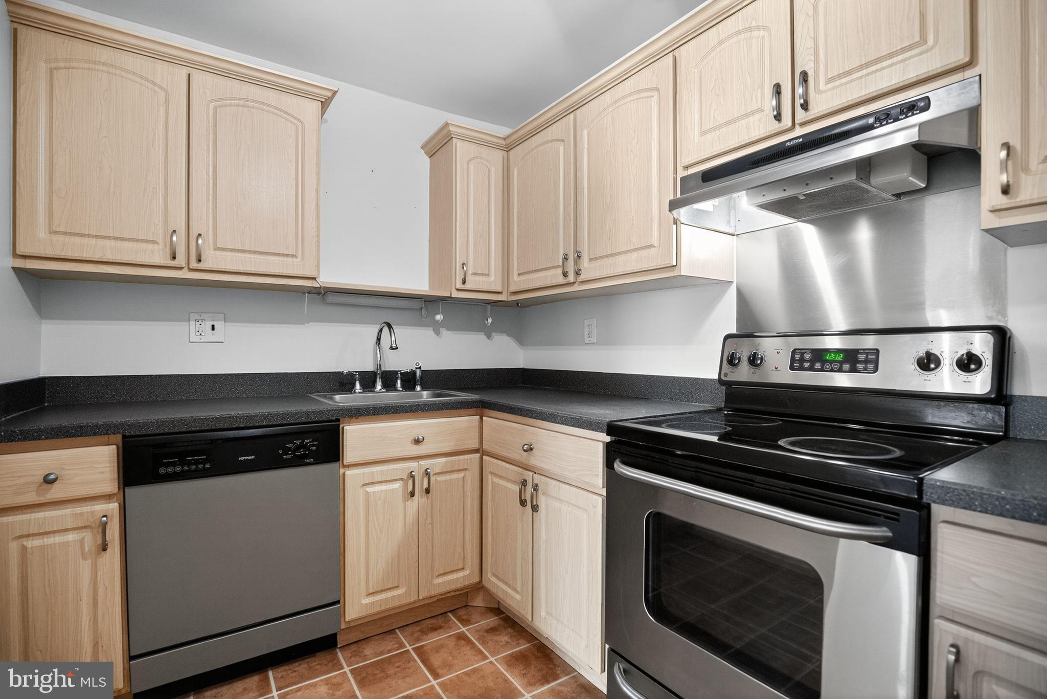 SAYBROOK VIL - Residential Lease