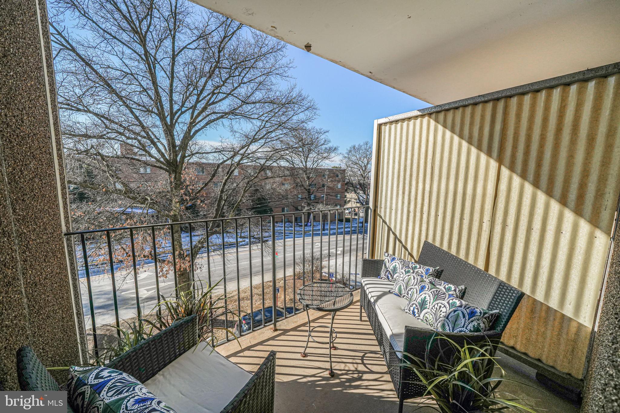 LORCOM HOUSE - Residential