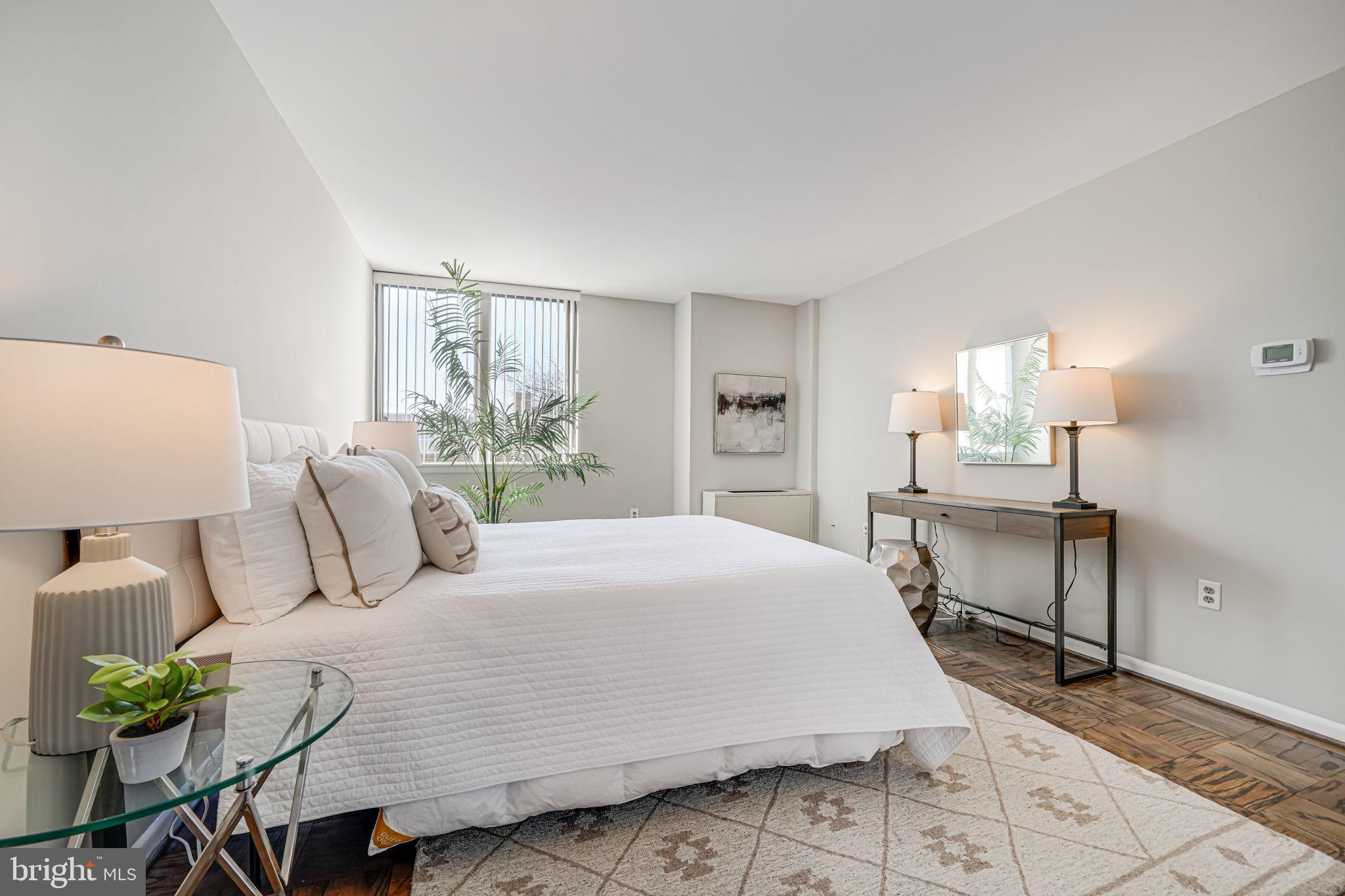 LORCOM HOUSE - Residential