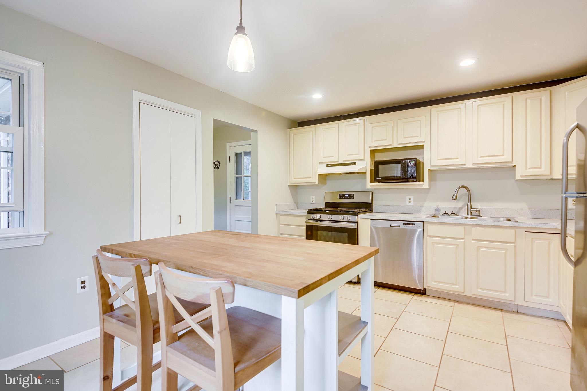 ROCK SPRINGS - Residential