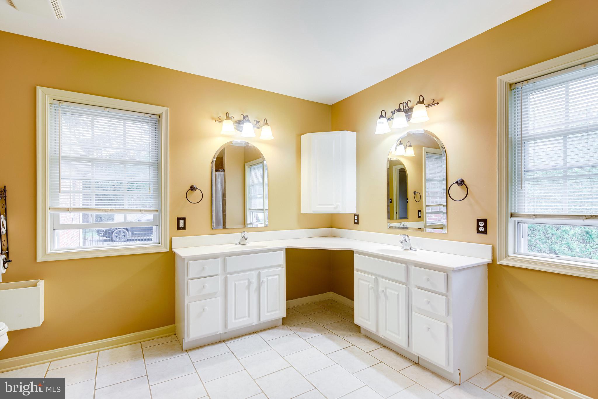 ROCK SPRINGS - Residential