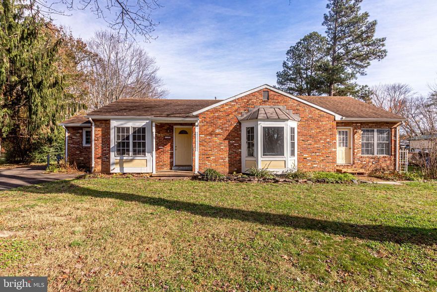 You will not want to miss this amazing opportunity in Warrenton. This rambler sits on .7 acres with a fully fenced level lot. 3 Bedrooms and 2 full baths. Hardwood flooring throughout. Home office space with separate entrance. The extra large main bedroom has a massive walk in closet. Gas cooking, heat and hot water. Gas furnace is new, hot water heater newer, new windows and roof replaced in 2007. Freestanding garage with electric, heat and AC and large workshop. Stone patio out back plus 3 additional storage sheds 2 with electric. 10 car driveway. NO HOA. Home sold AS IS. Come fall in love.