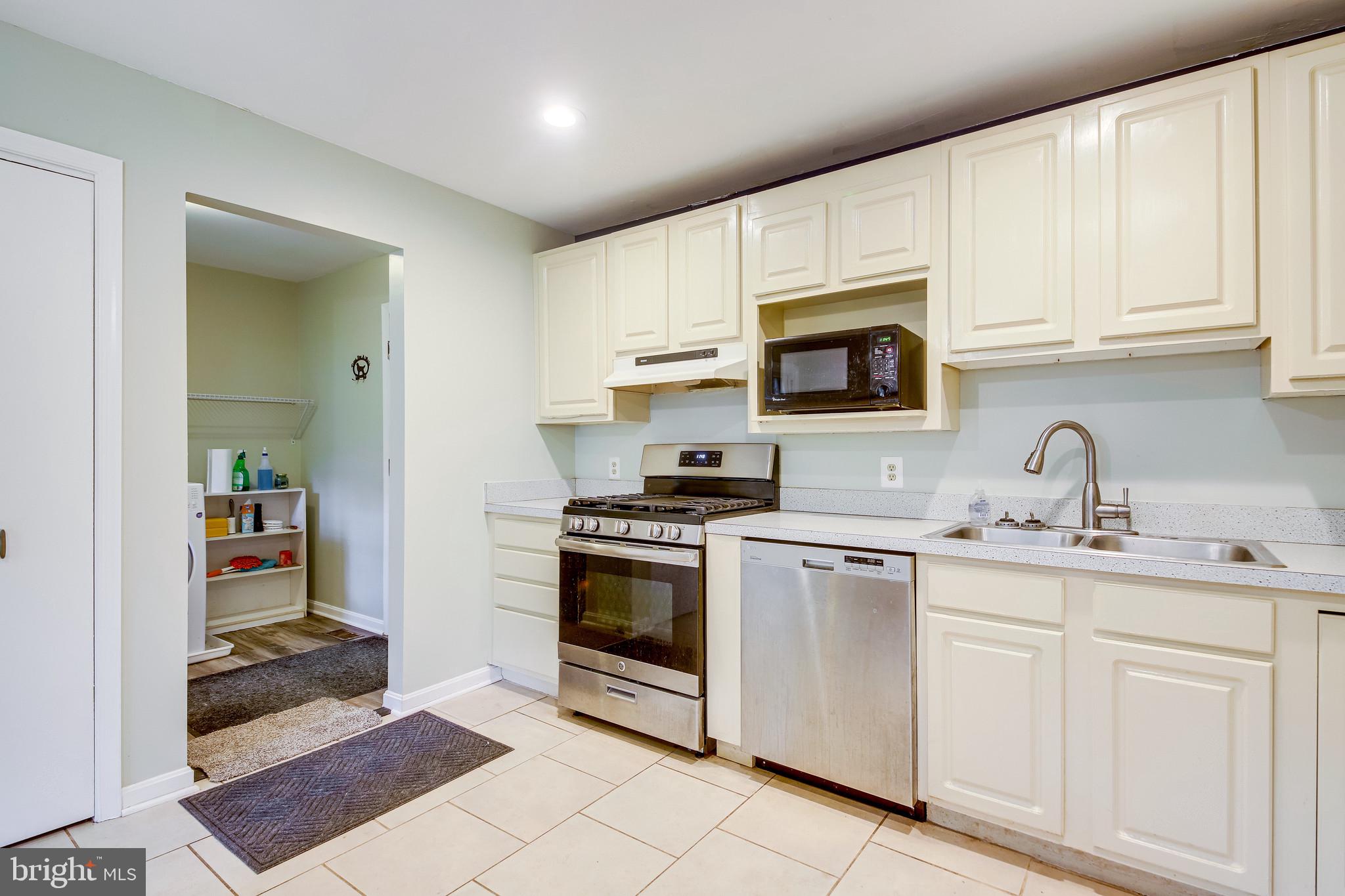 ROCK SPRINGS - Residential