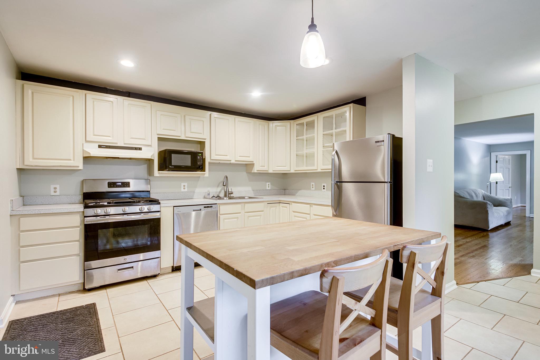 ROCK SPRINGS - Residential