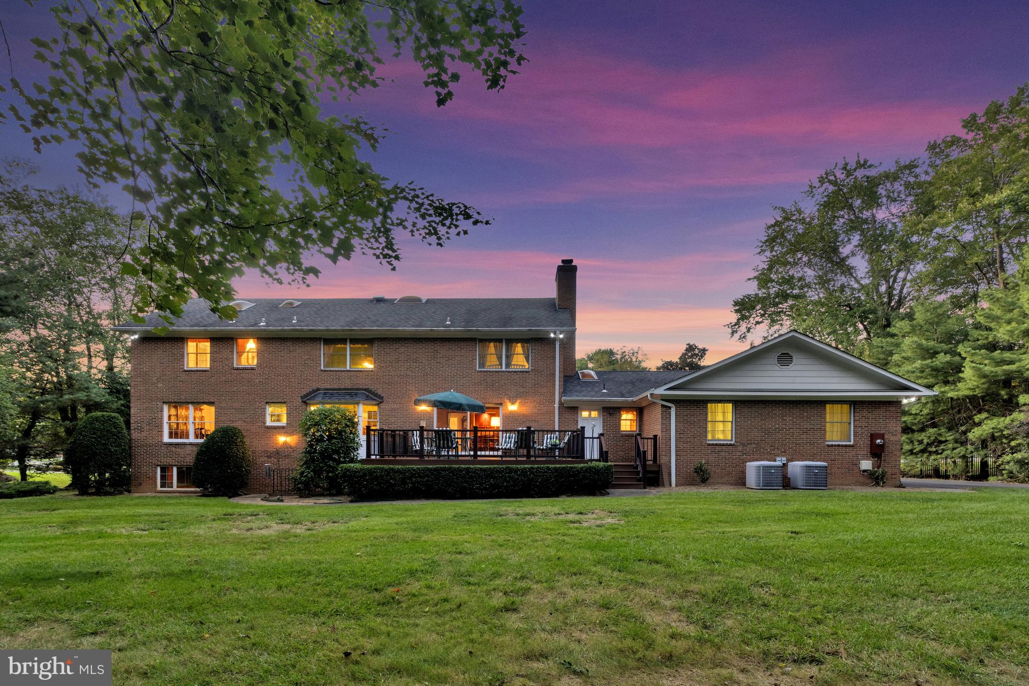 SUMMERWOOD - Residential