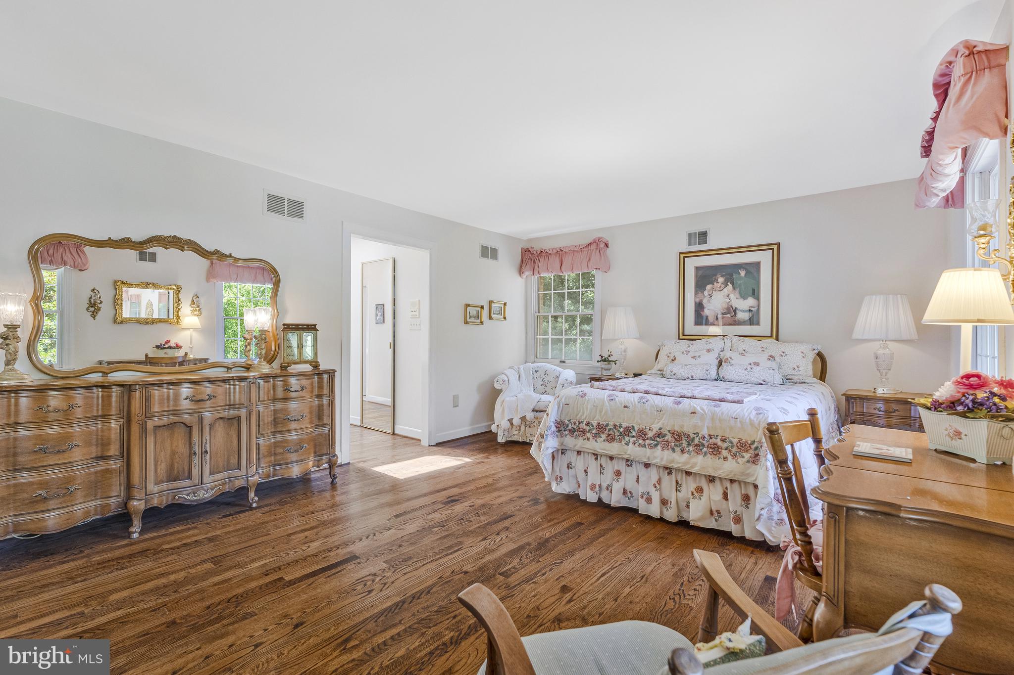 SUMMERWOOD - Residential