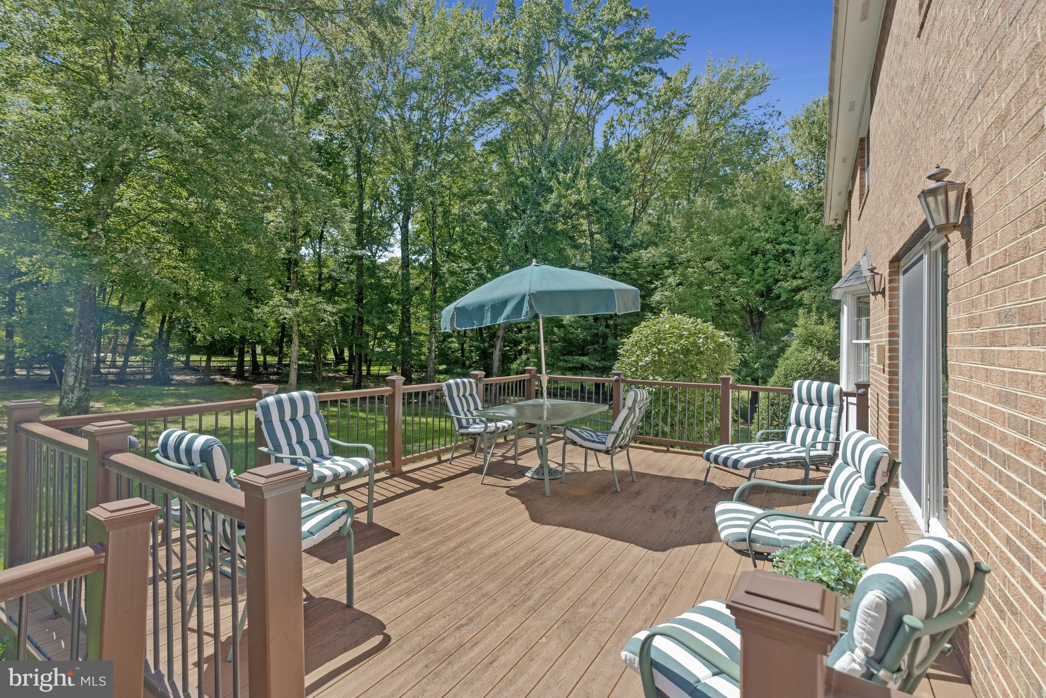 SUMMERWOOD - Residential