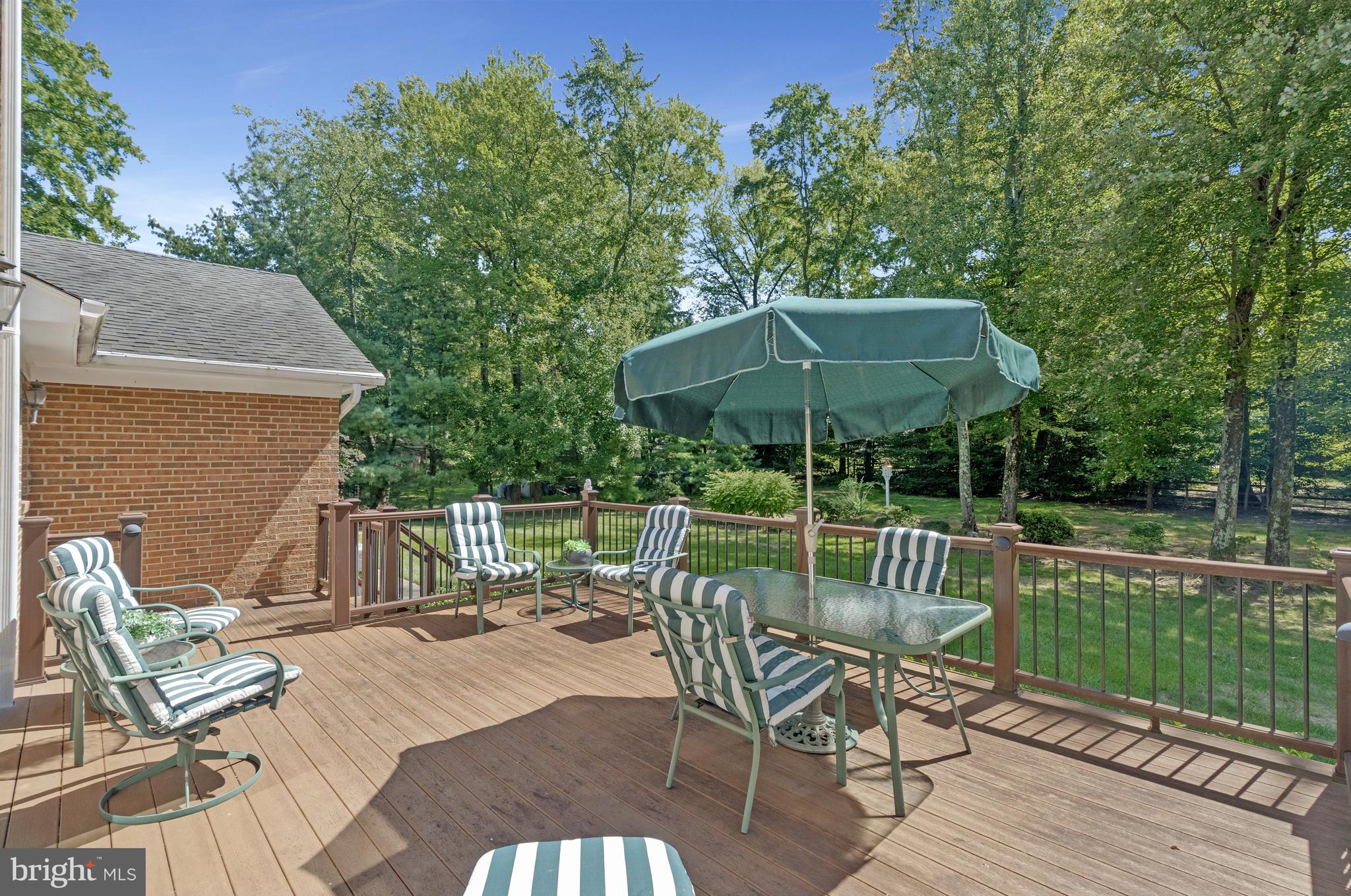 SUMMERWOOD - Residential