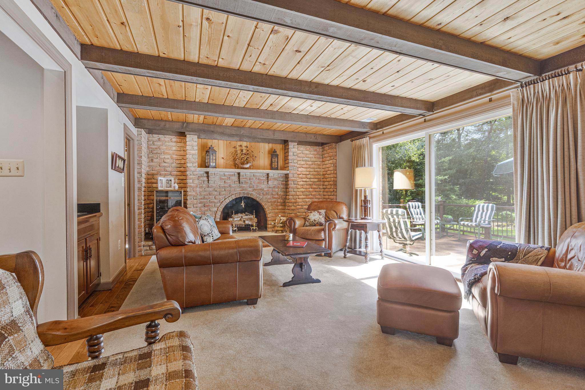 SUMMERWOOD - Residential