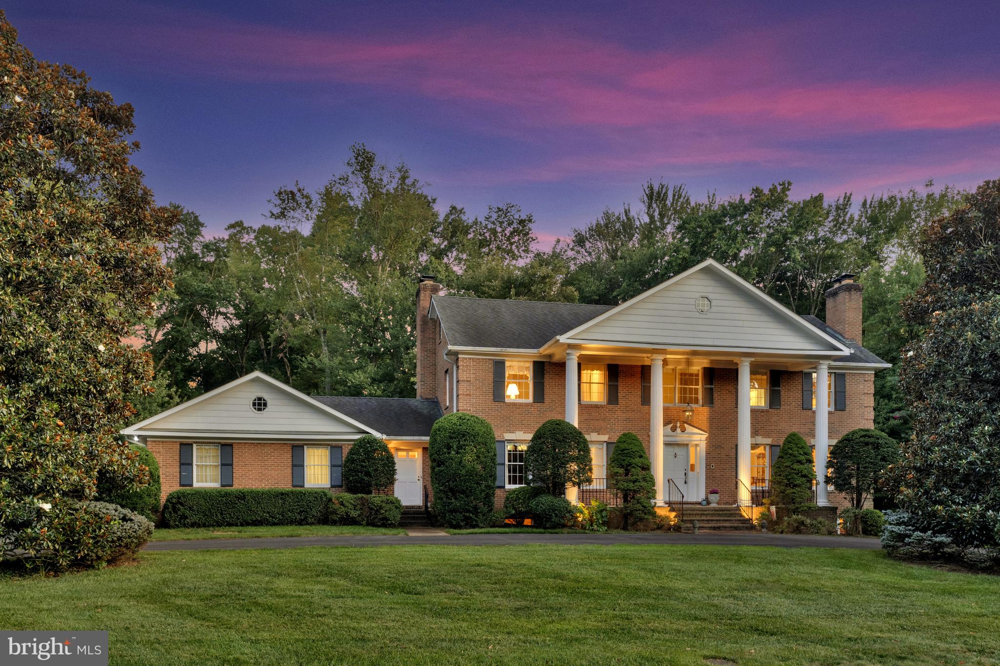 SUMMERWOOD - Residential