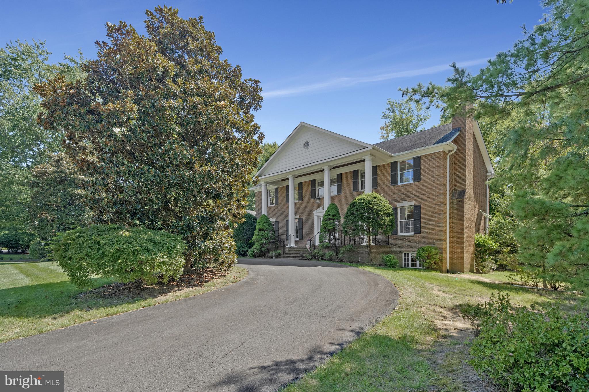 SUMMERWOOD - Residential