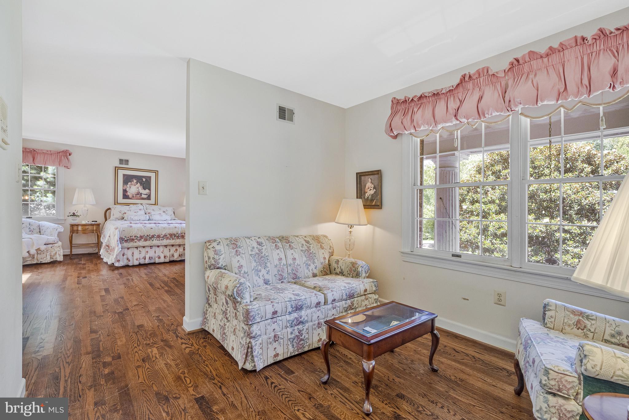 SUMMERWOOD - Residential