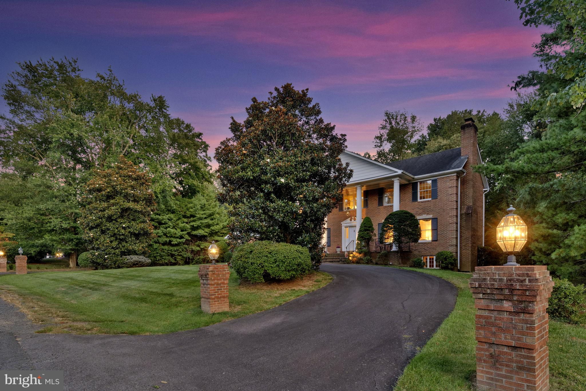 SUMMERWOOD - Residential