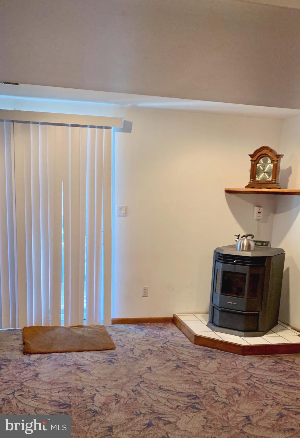 ARUNDEL - Residential