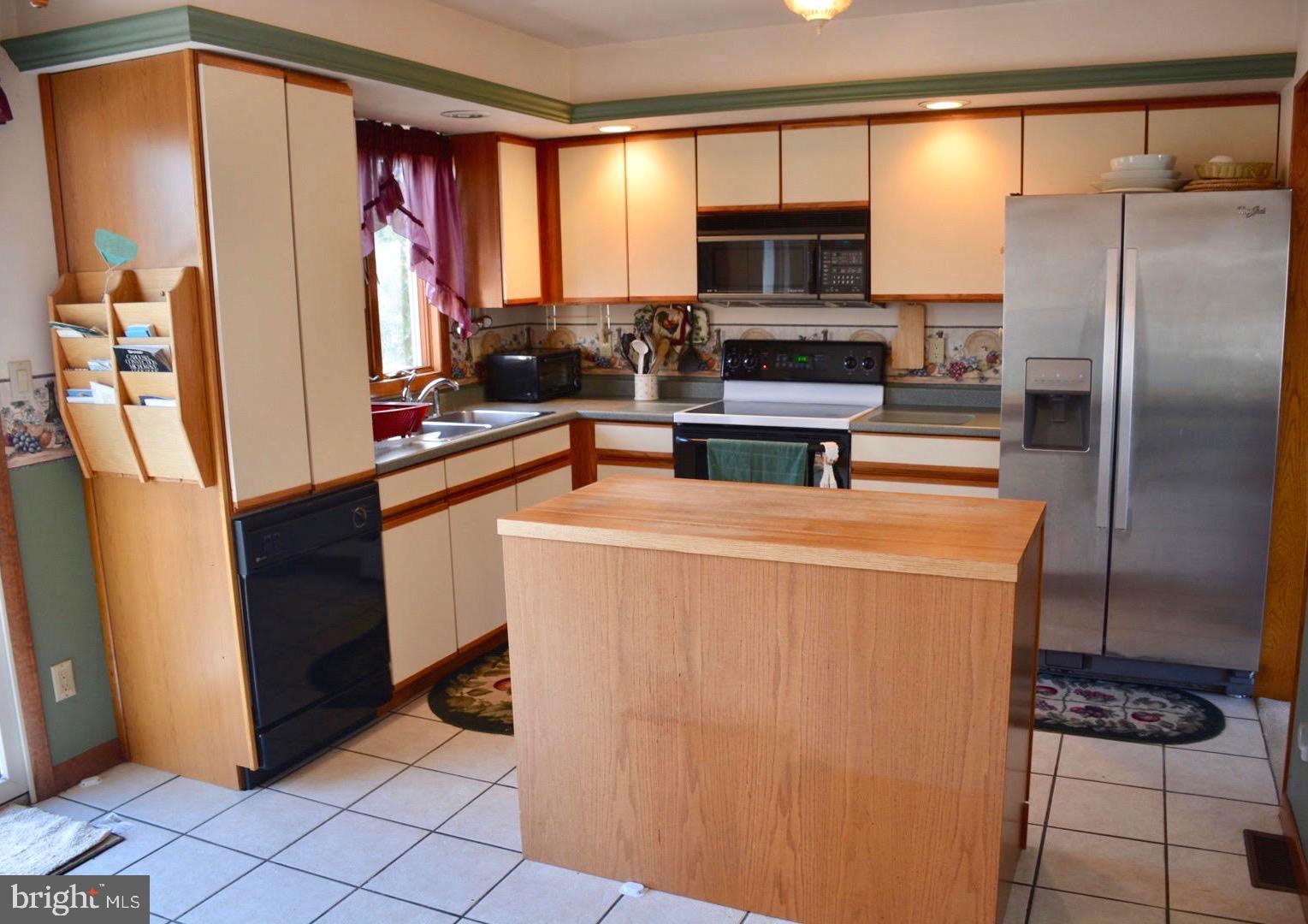 ARUNDEL - Residential