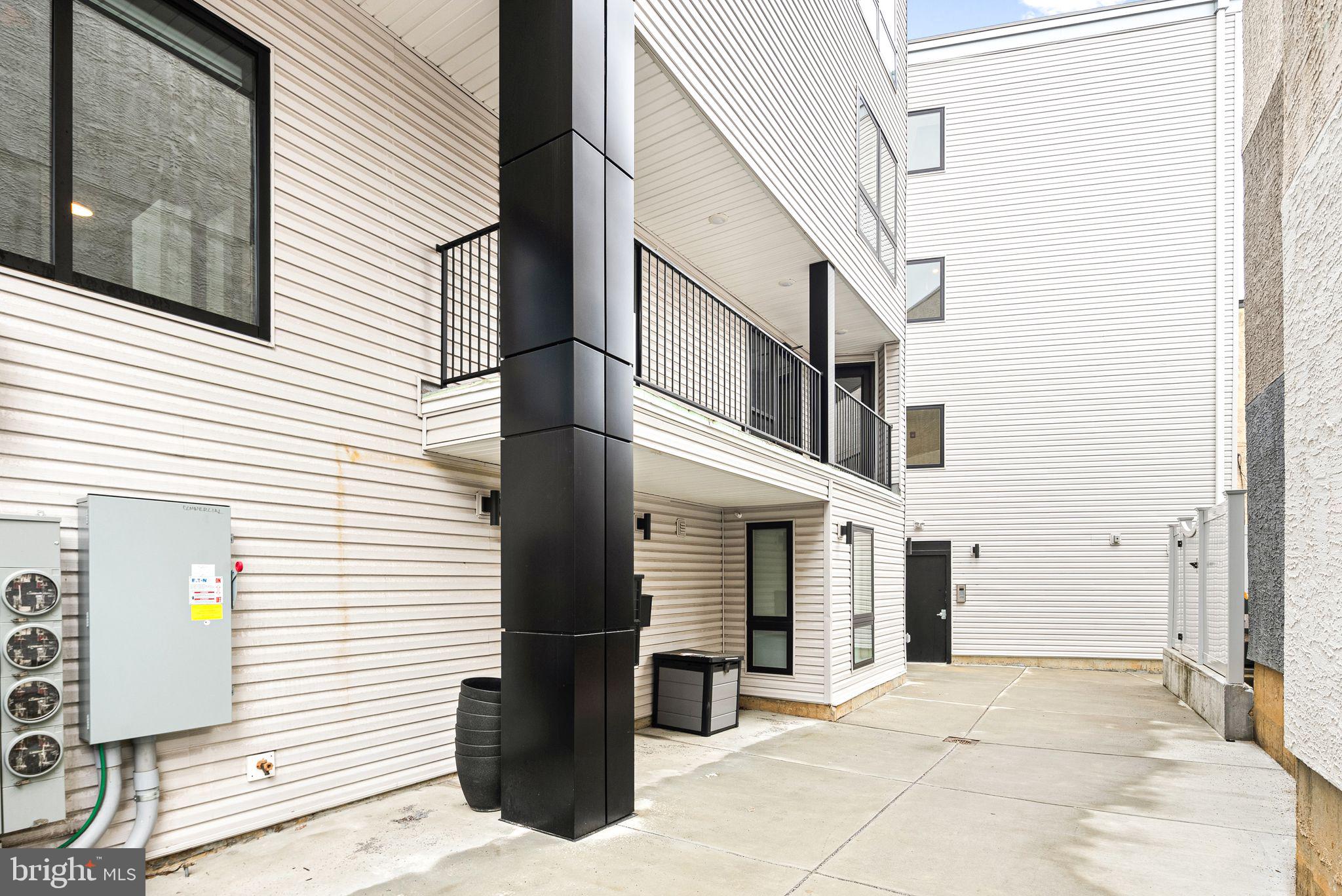 FISHTOWN - Residential Lease