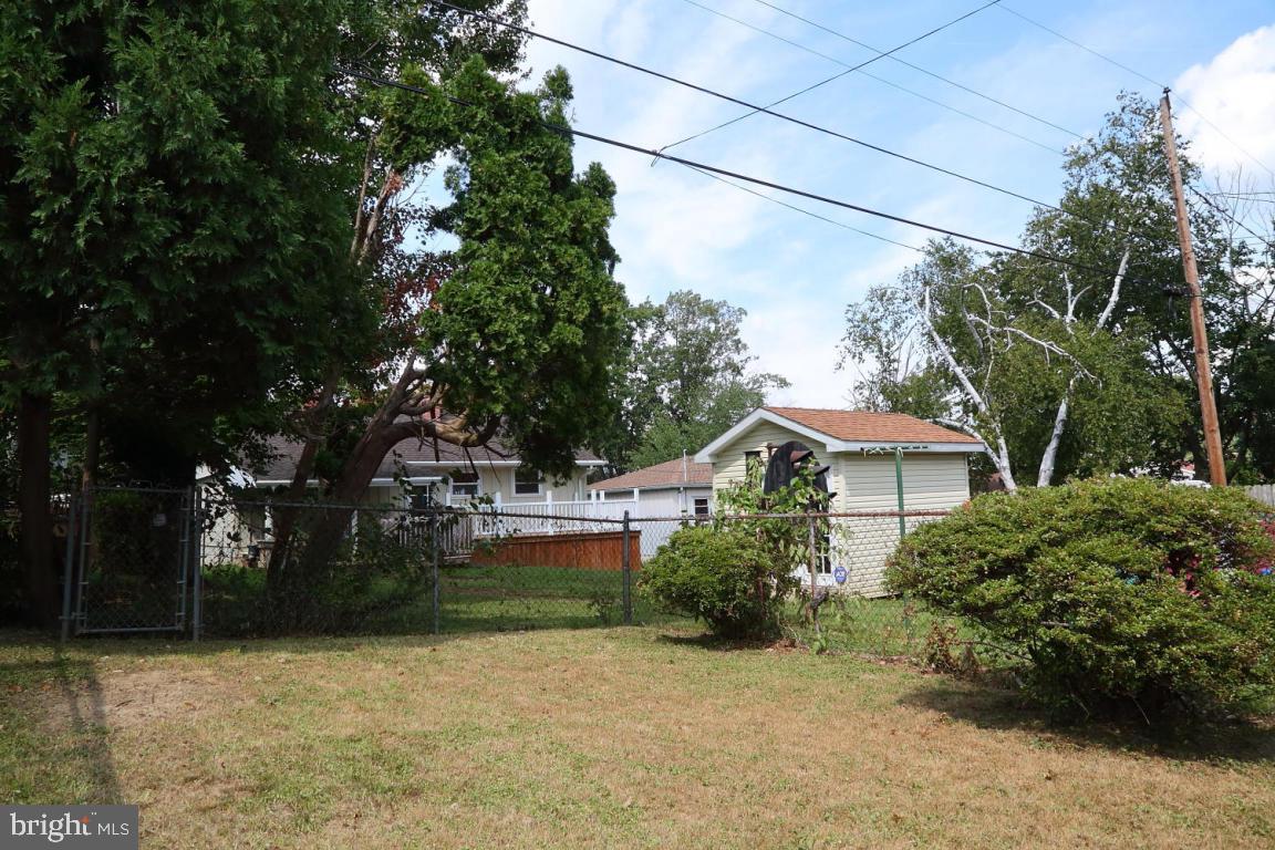 LANCASTER - Residential