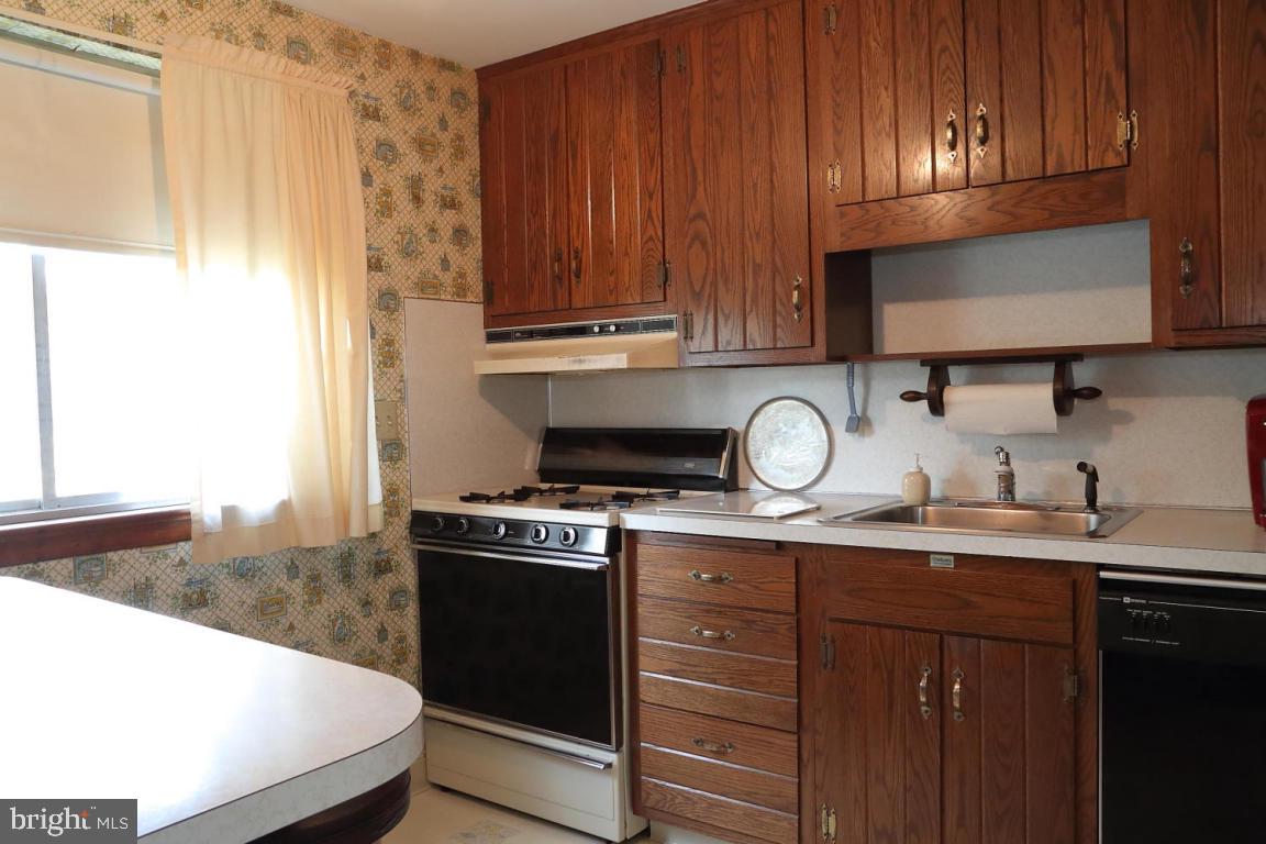 LANCASTER - Residential