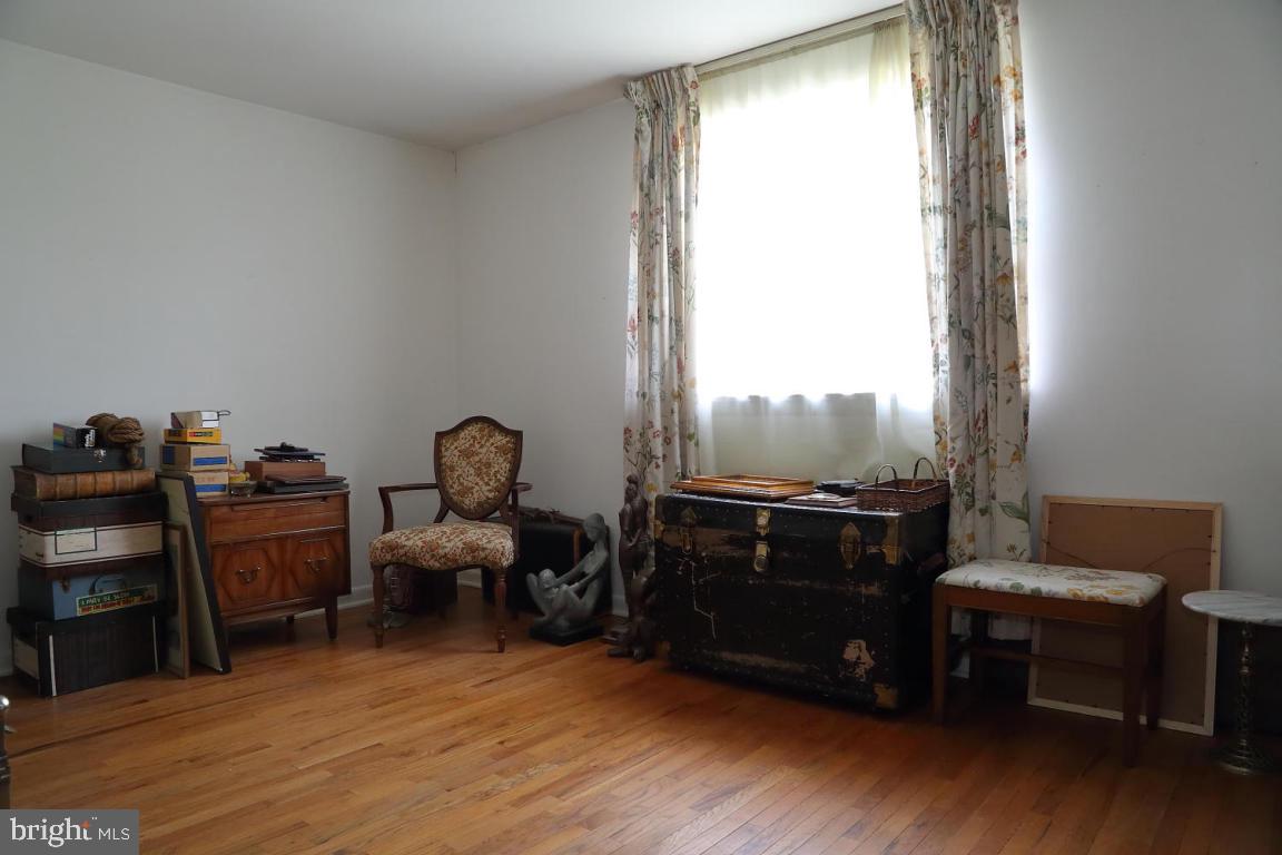 LANCASTER - Residential