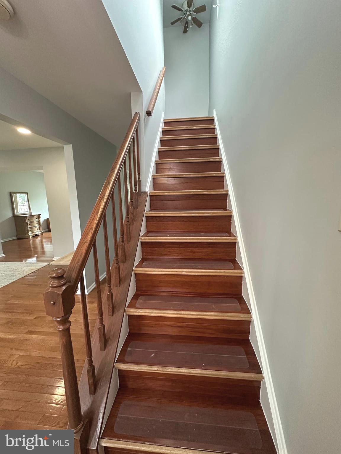 YORKSHIRE COMMONS - Residential Lease