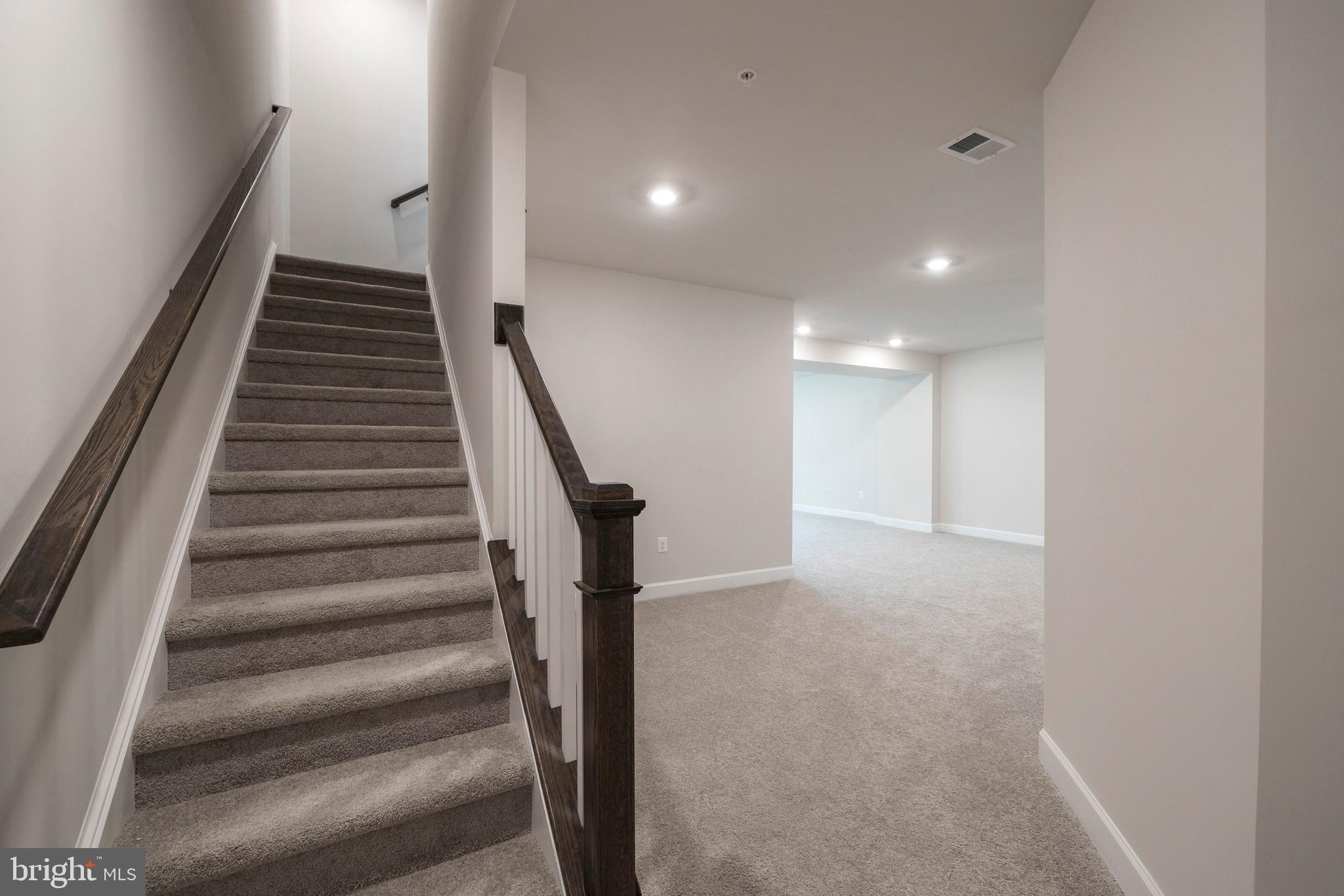 MALVERN CROSSING - Residential