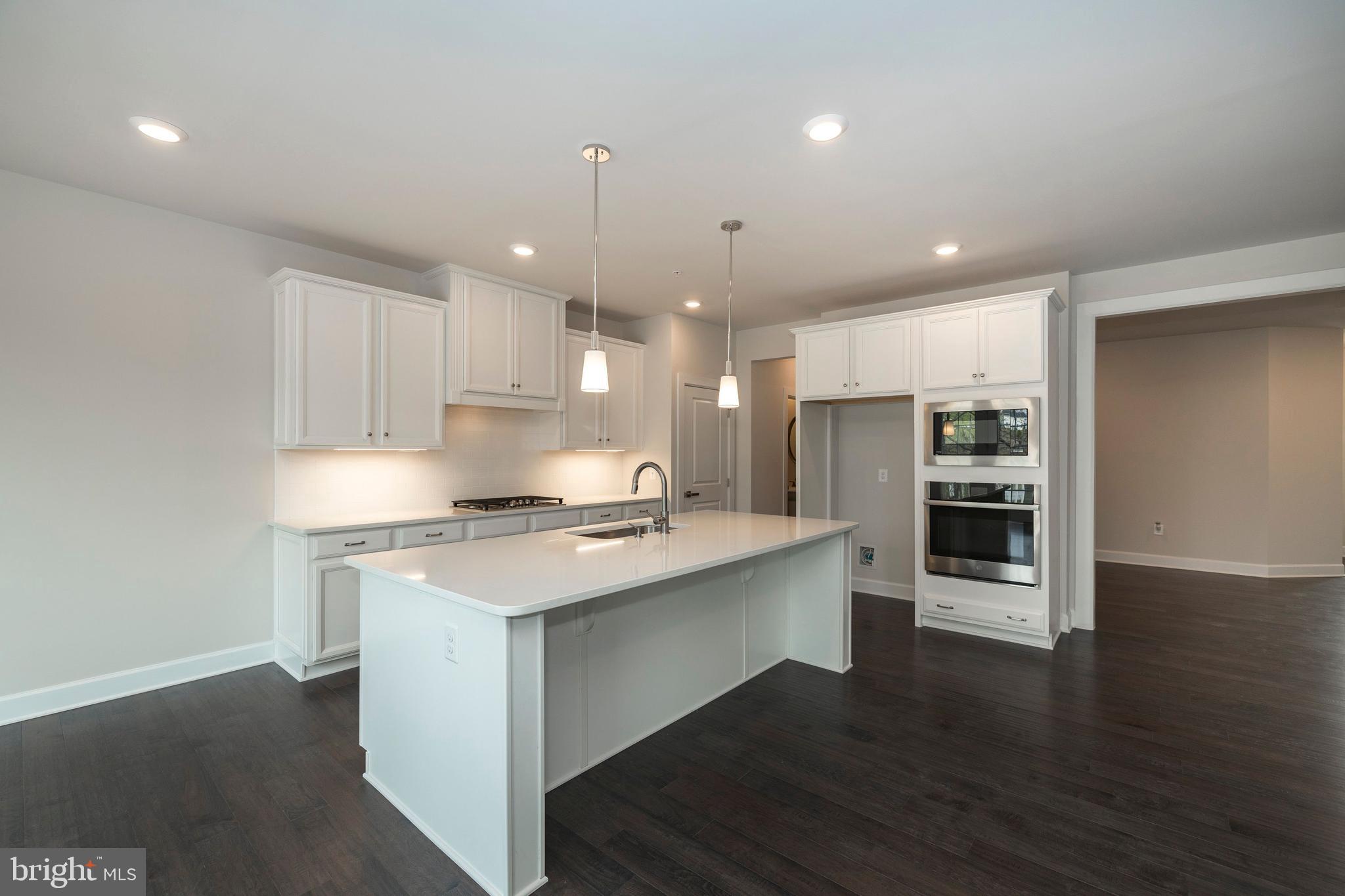 MALVERN CROSSING - Residential