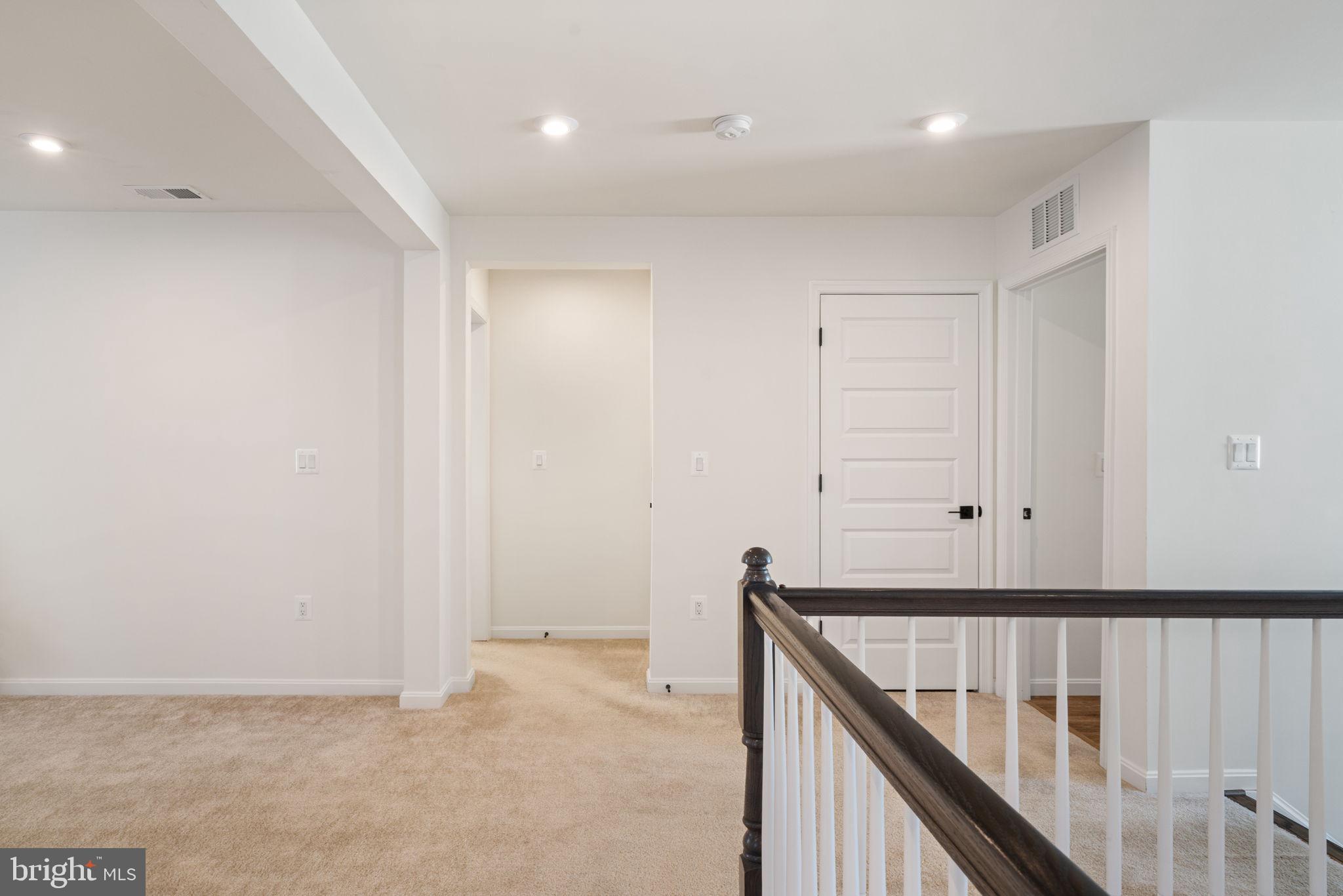 NEW POST ON THE RAPPAHANNOCK - Residential