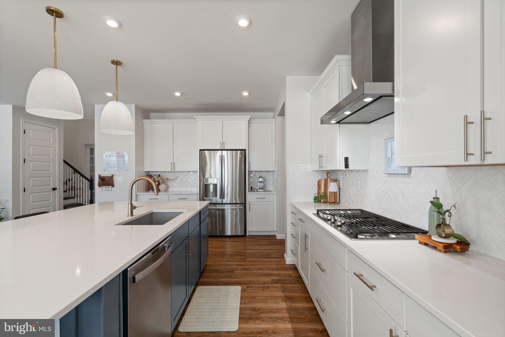 NEW POST ON THE RAPPAHANNOCK - Residential