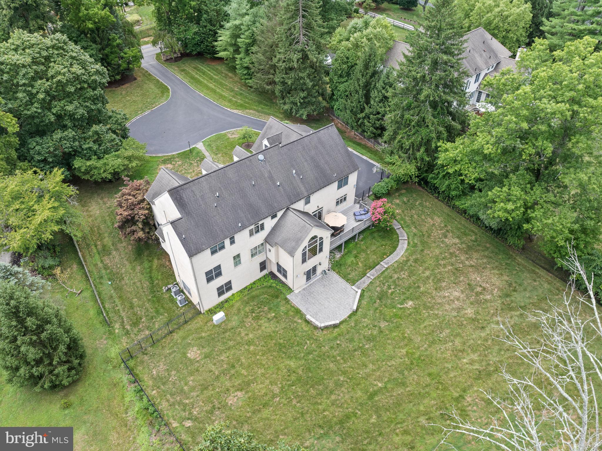 LEOPARD LAKES - Residential