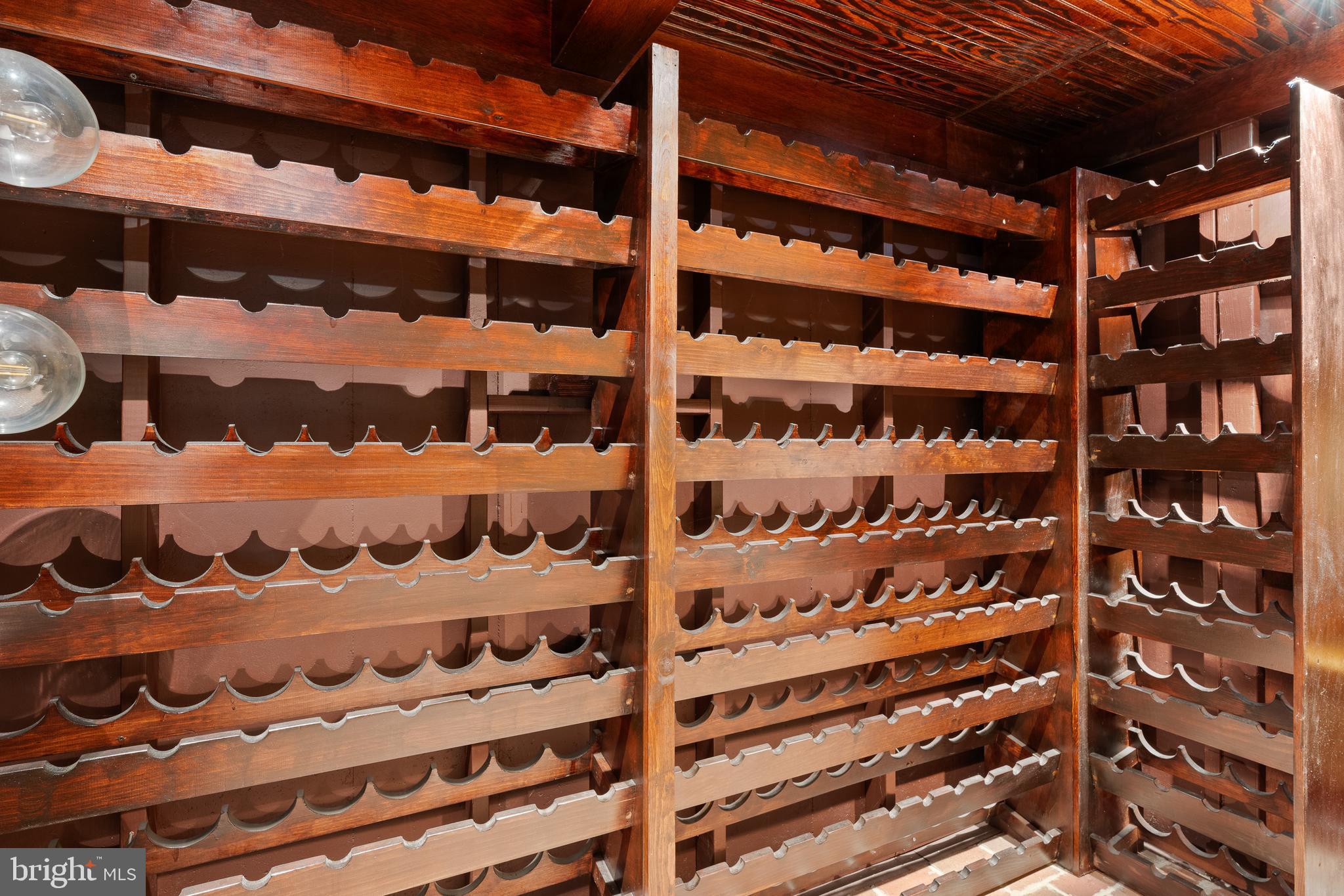 LEOPARD LAKES - Residential