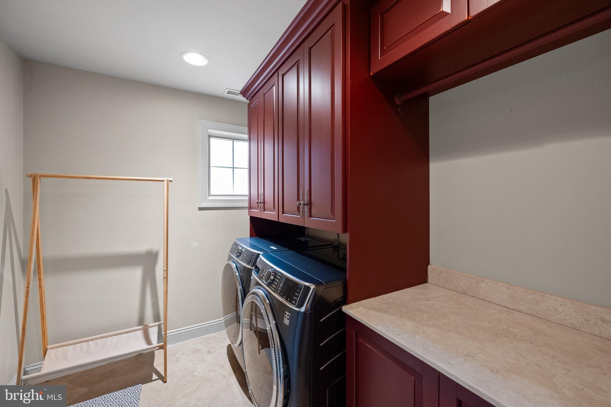 LEOPARD LAKES - Residential