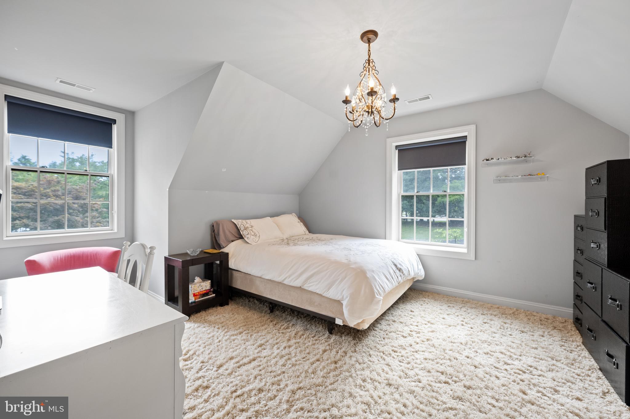 LEOPARD LAKES - Residential