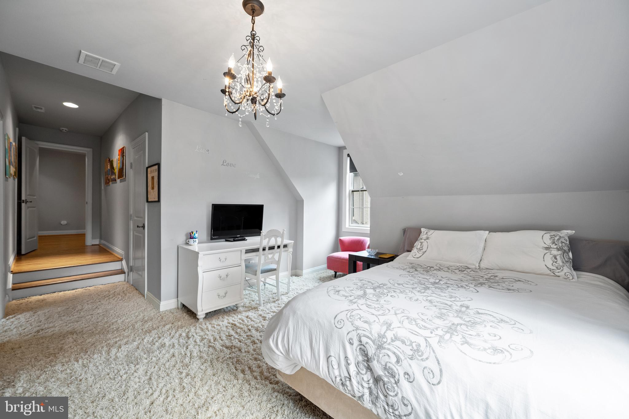 LEOPARD LAKES - Residential