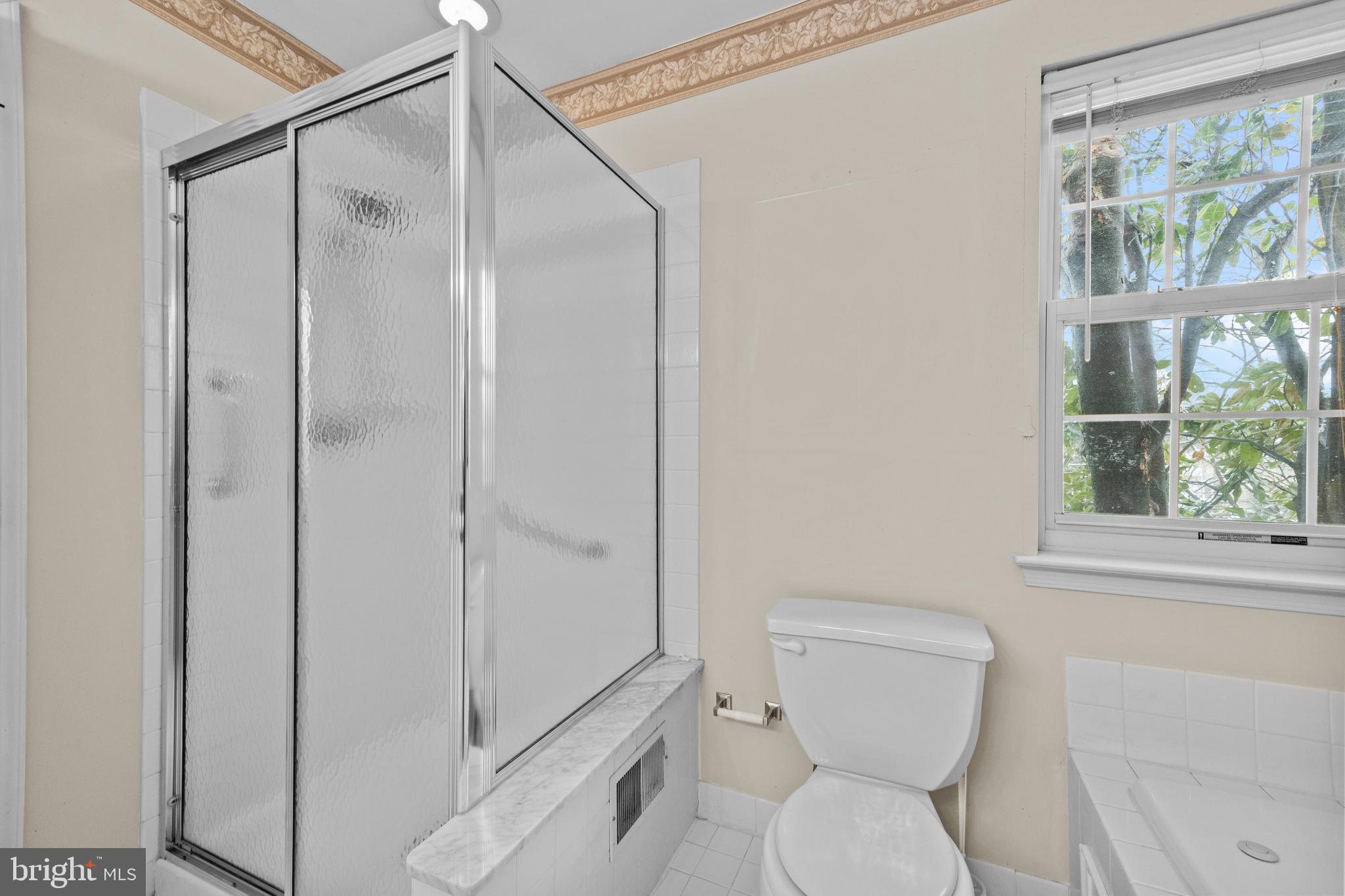 HEDGEROW WOODS - Residential