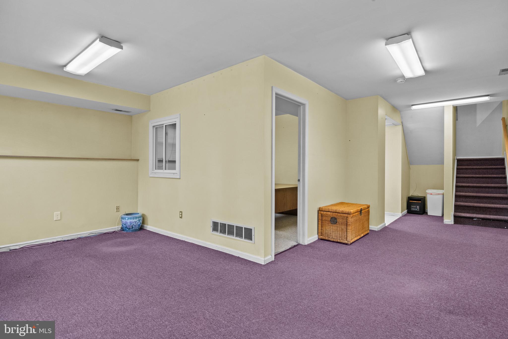 HEDGEROW WOODS - Residential