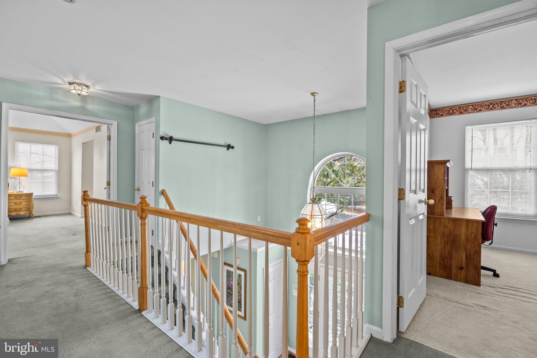 HEDGEROW WOODS - Residential