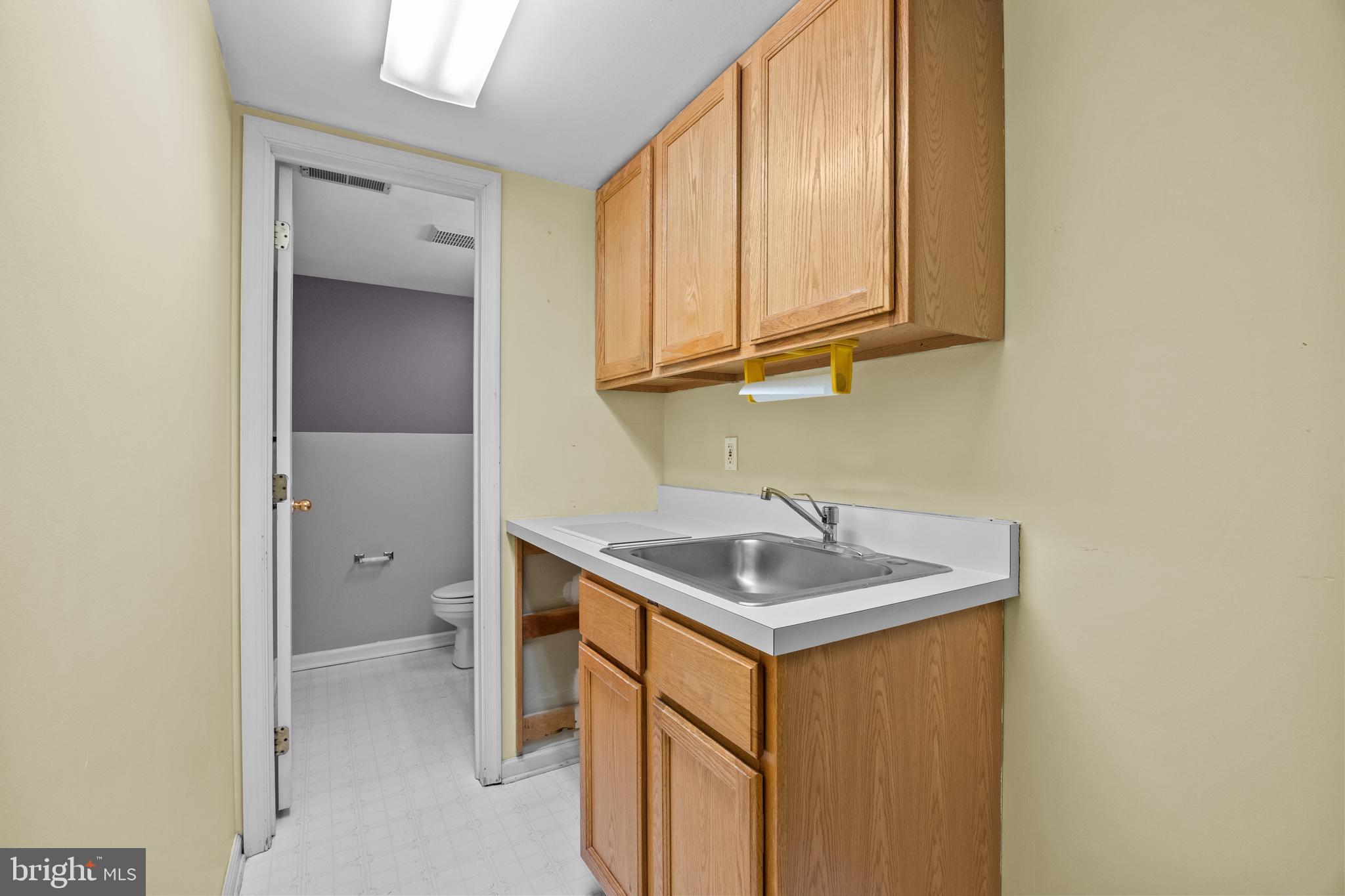 HEDGEROW WOODS - Residential